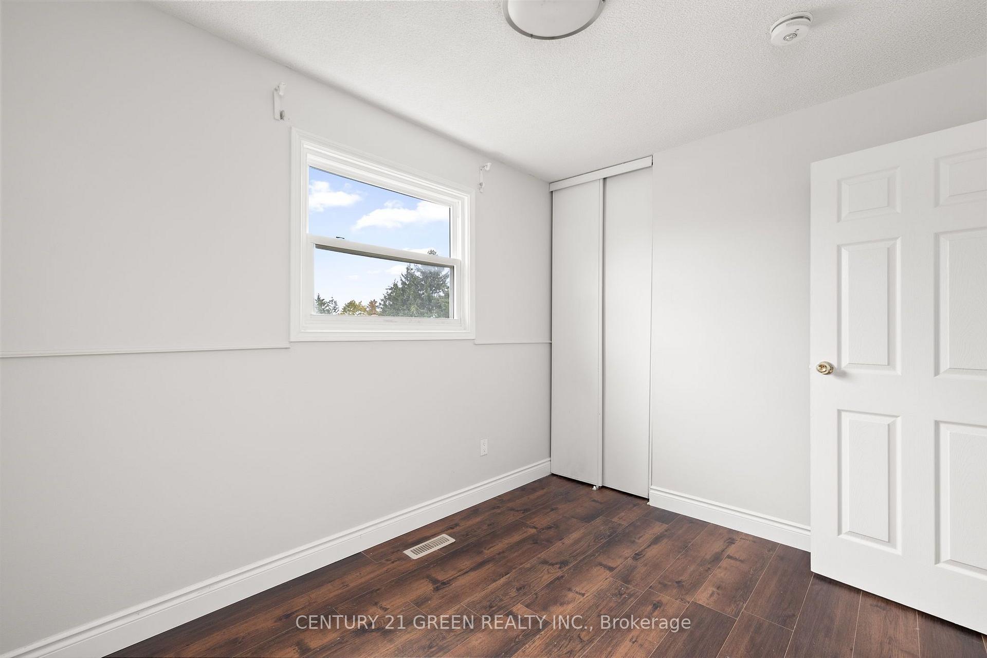 Photo 16 of 15 Lady Stewart Boulevard, Brampton, Westgate — HOMEH