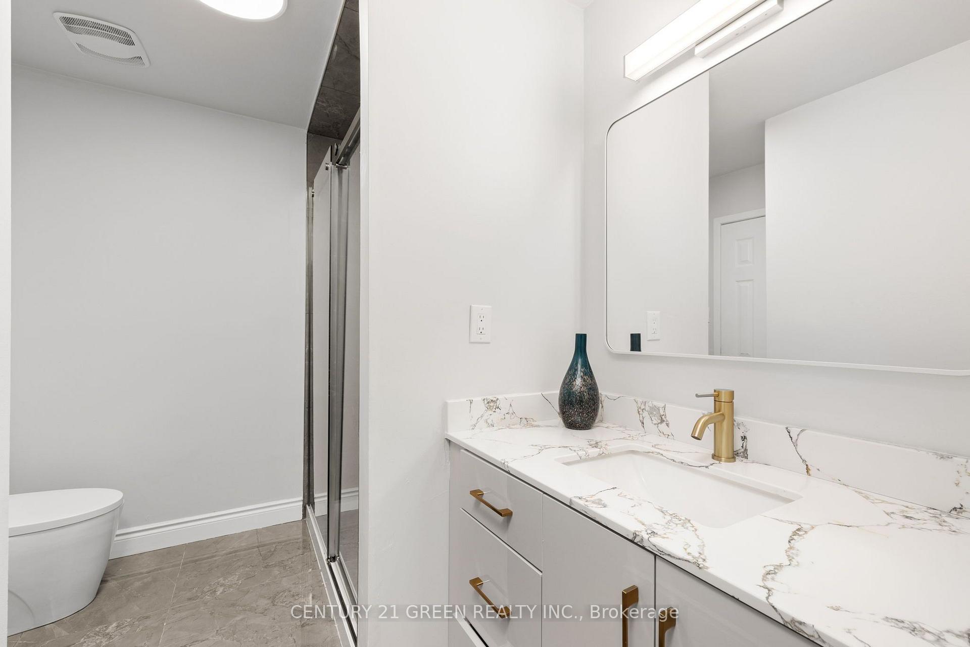 Photo 17 of 15 Lady Stewart Boulevard, Brampton, Westgate — HOMEH