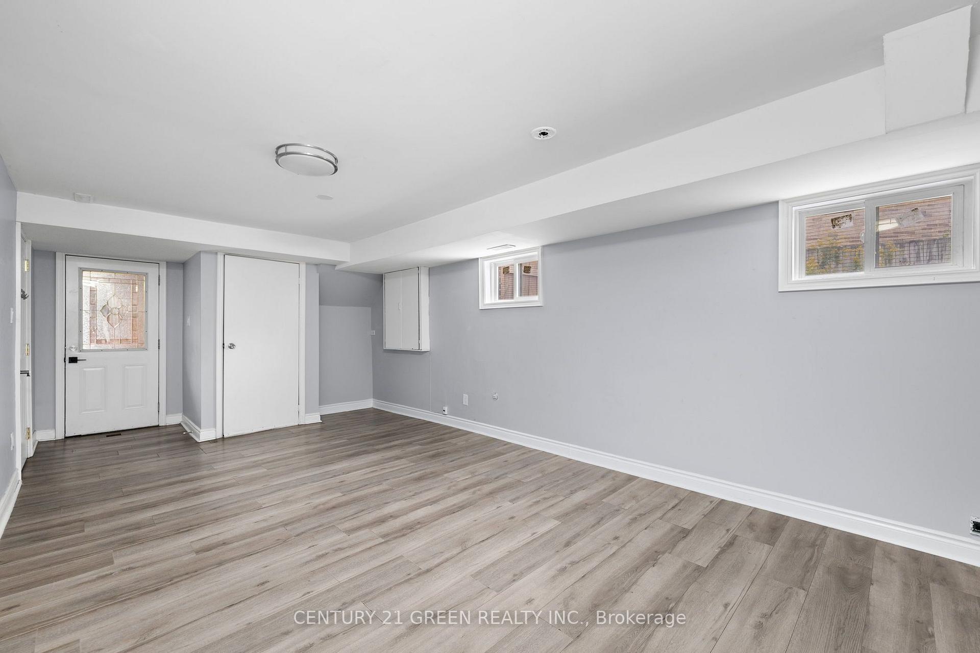 Photo 24 of 15 Lady Stewart Boulevard, Brampton, Westgate — HOMEH