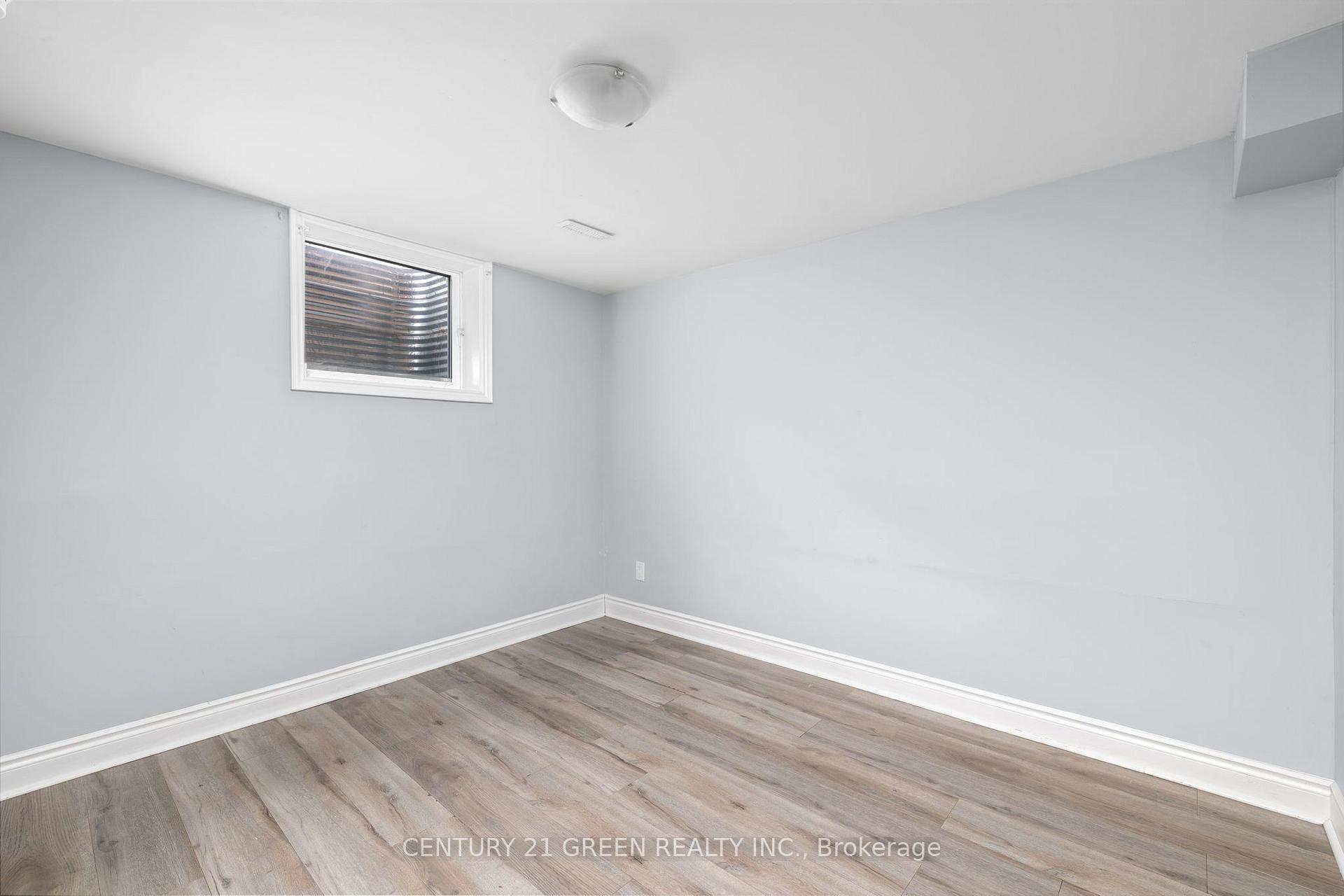 Photo 26 of 15 Lady Stewart Boulevard, Brampton, Westgate — HOMEH