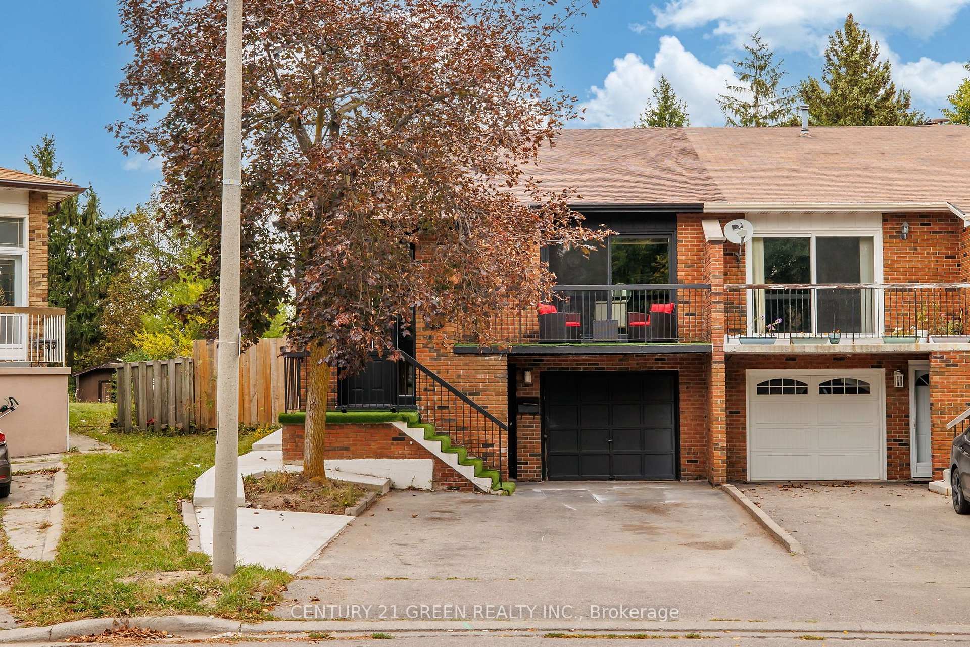 Photo 30 of 15 Lady Stewart Boulevard, Brampton, Westgate — HOMEH