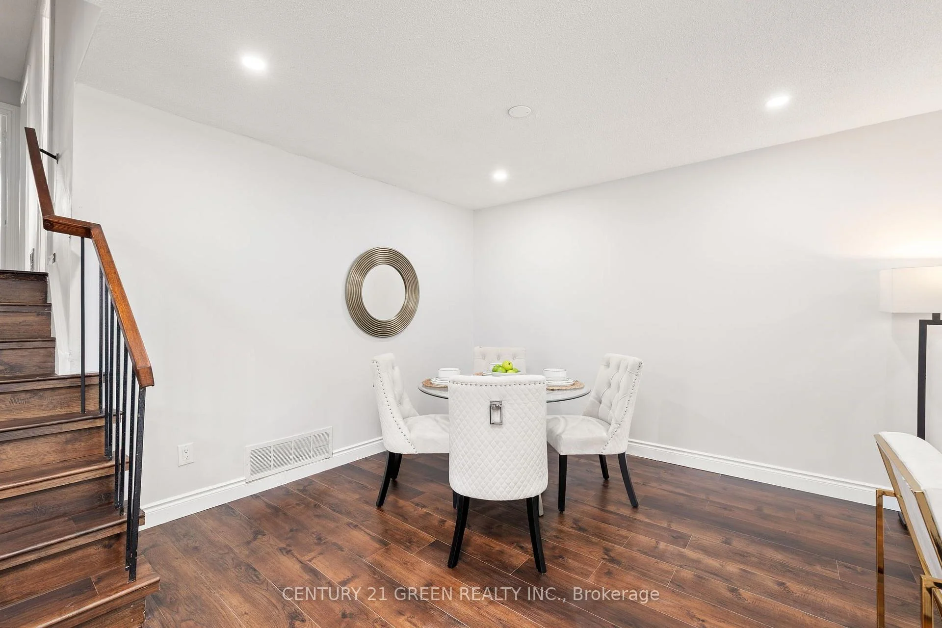 Photo 37 of 15 Lady Stewart Boulevard, Brampton, Westgate — HOMEH
