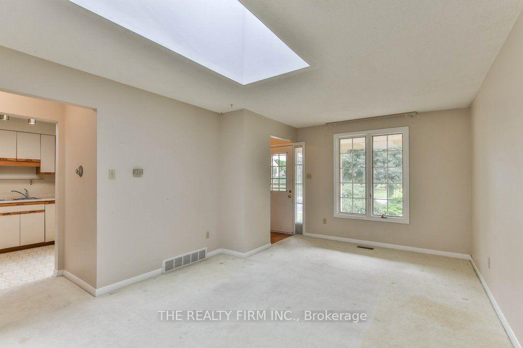 Photo 19 of 579 Boler Road, London, South K — HOMEH