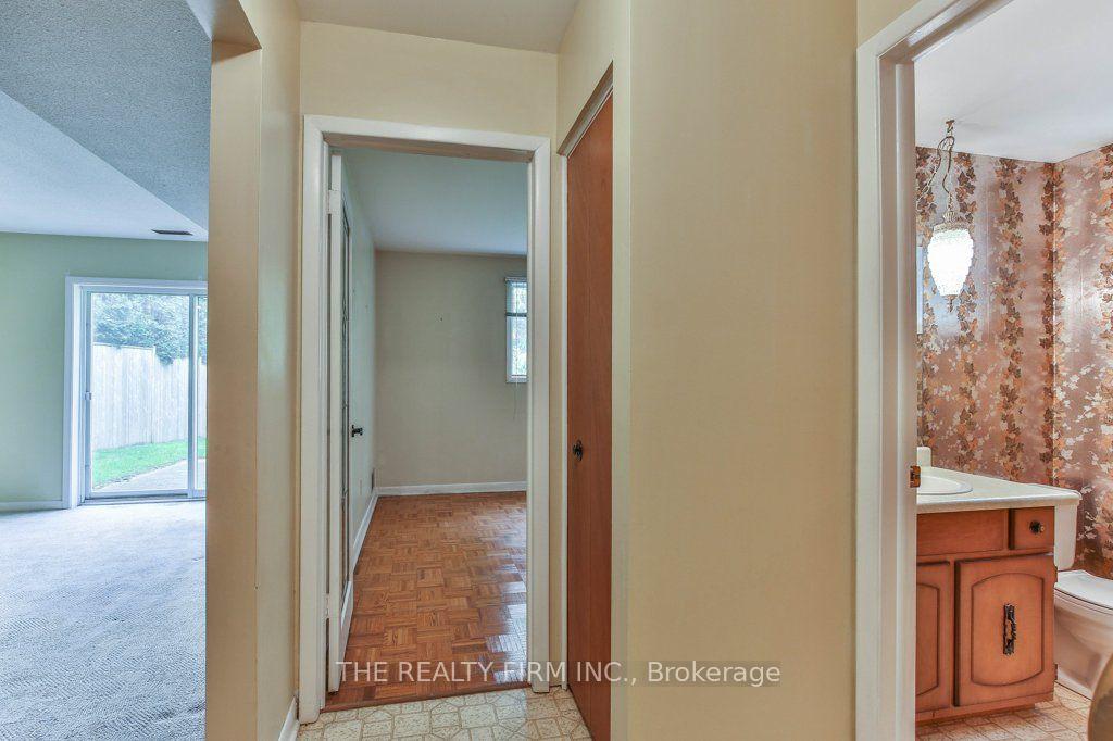 Photo 30 of 579 Boler Road, London, South K — HOMEH