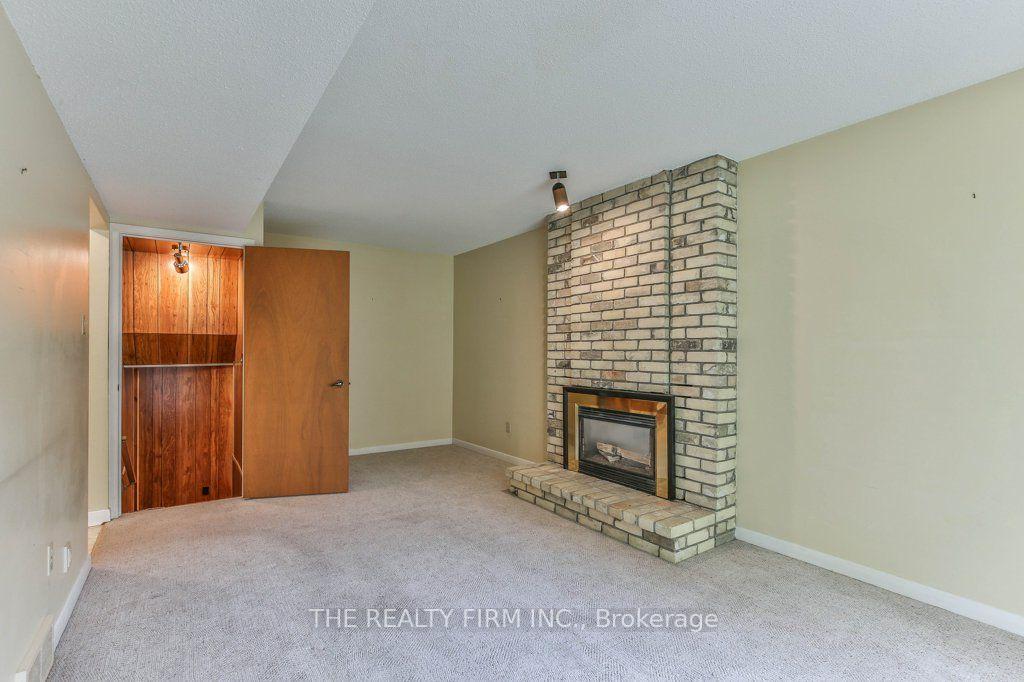 Photo 34 of 579 Boler Road, London, South K — HOMEH