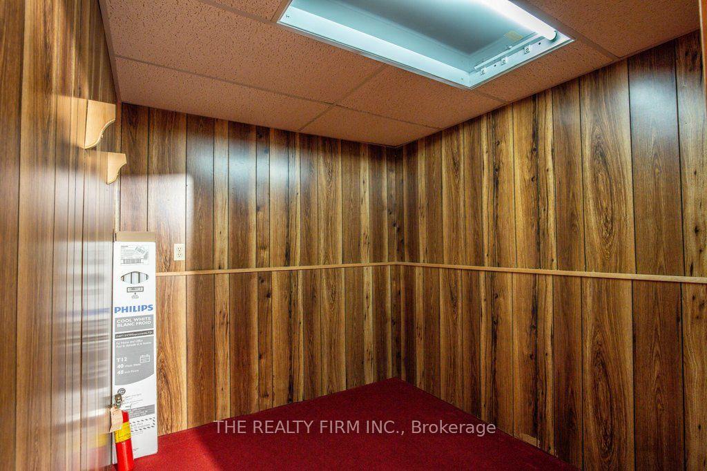Photo 43 of 579 Boler Road, London, South K — HOMEH