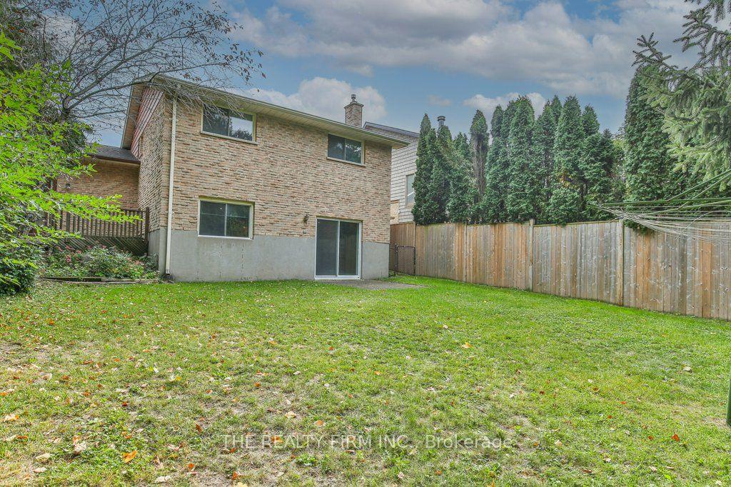 Photo 48 of 579 Boler Road, London, South K — HOMEH
