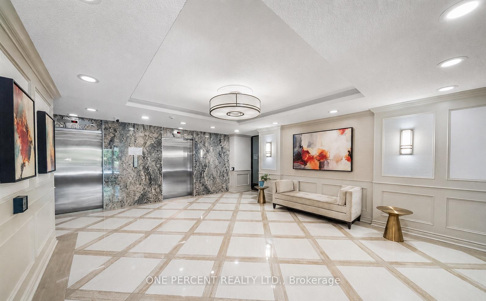 Photo 4 of Unit 302, 40 Baif Boulevard, Richmond Hill, North Richvale — HOMEH