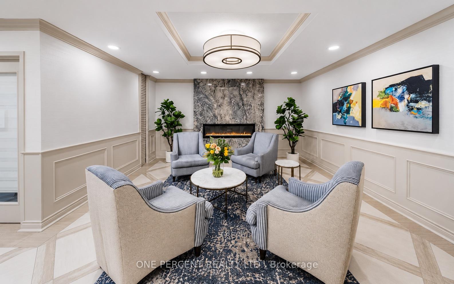 Photo 5 of Unit 302, 40 Baif Boulevard, Richmond Hill, North Richvale — HOMEH