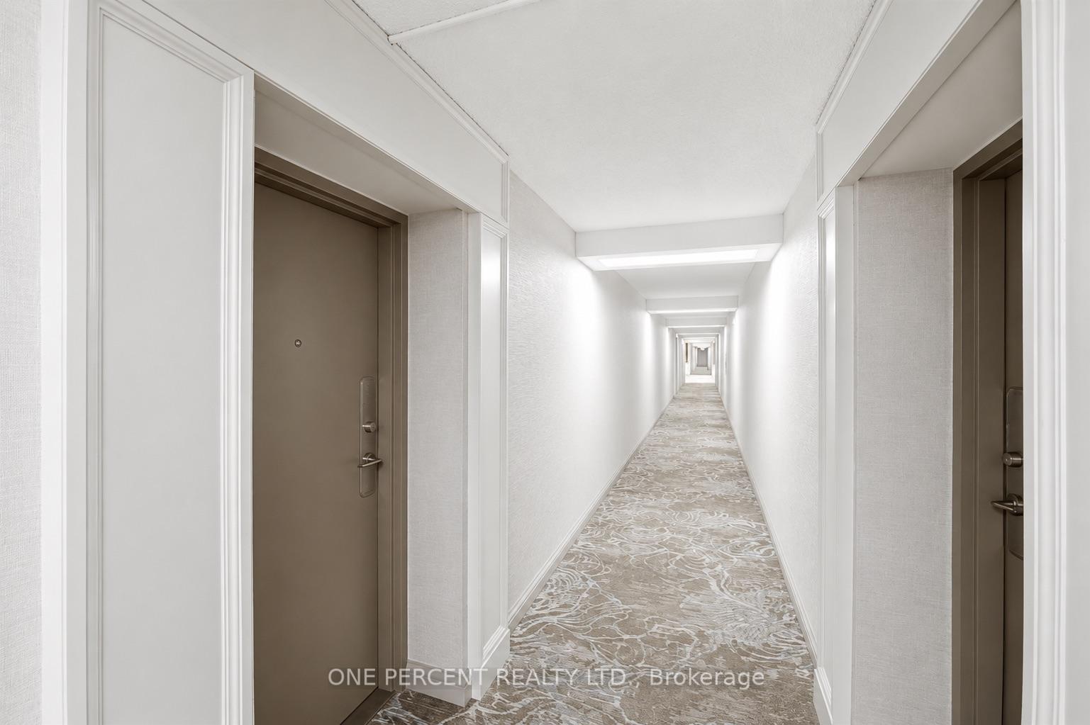 Photo 6 of Unit 302, 40 Baif Boulevard, Richmond Hill, North Richvale — HOMEH