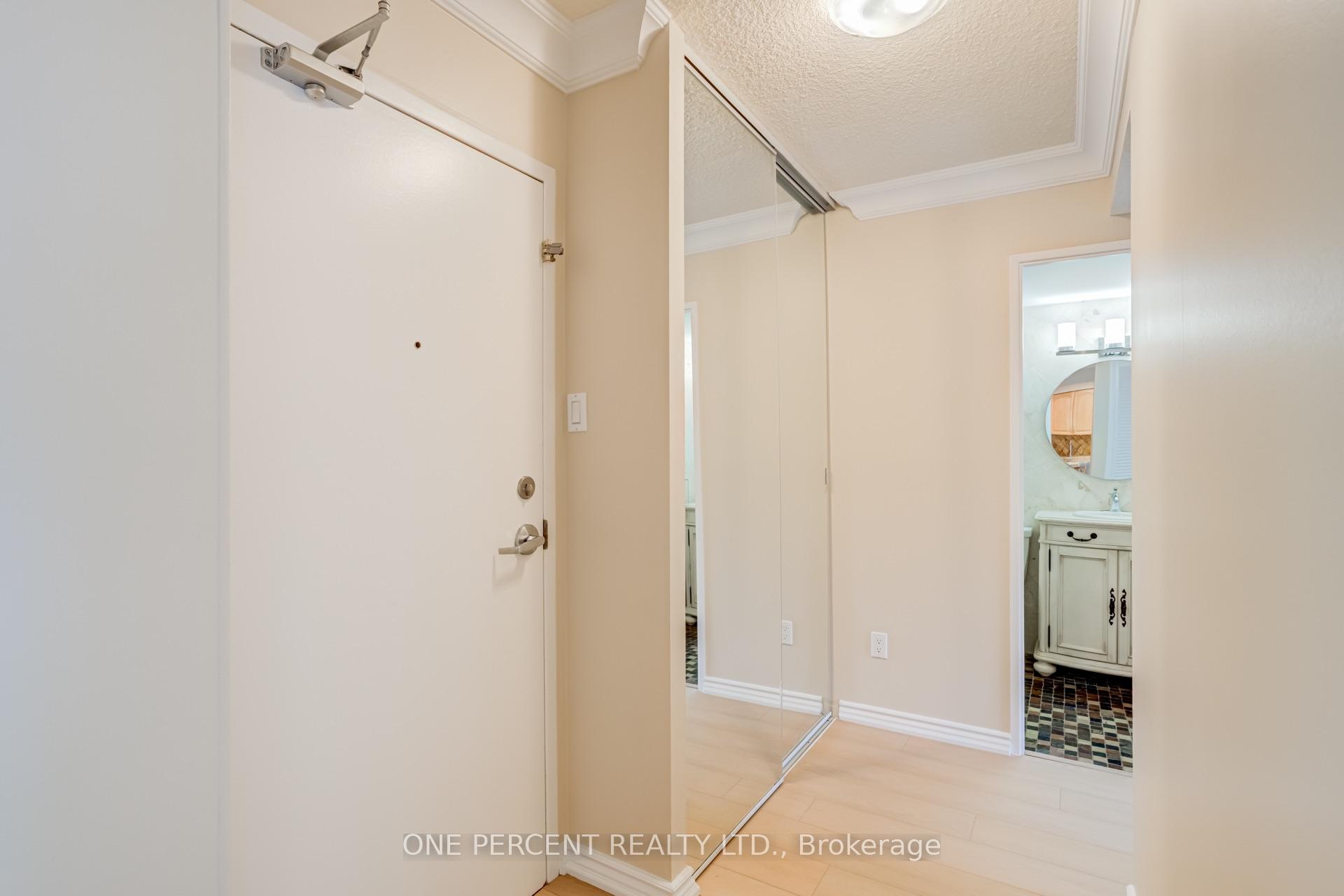 Photo 7 of Unit 302, 40 Baif Boulevard, Richmond Hill, North Richvale — HOMEH