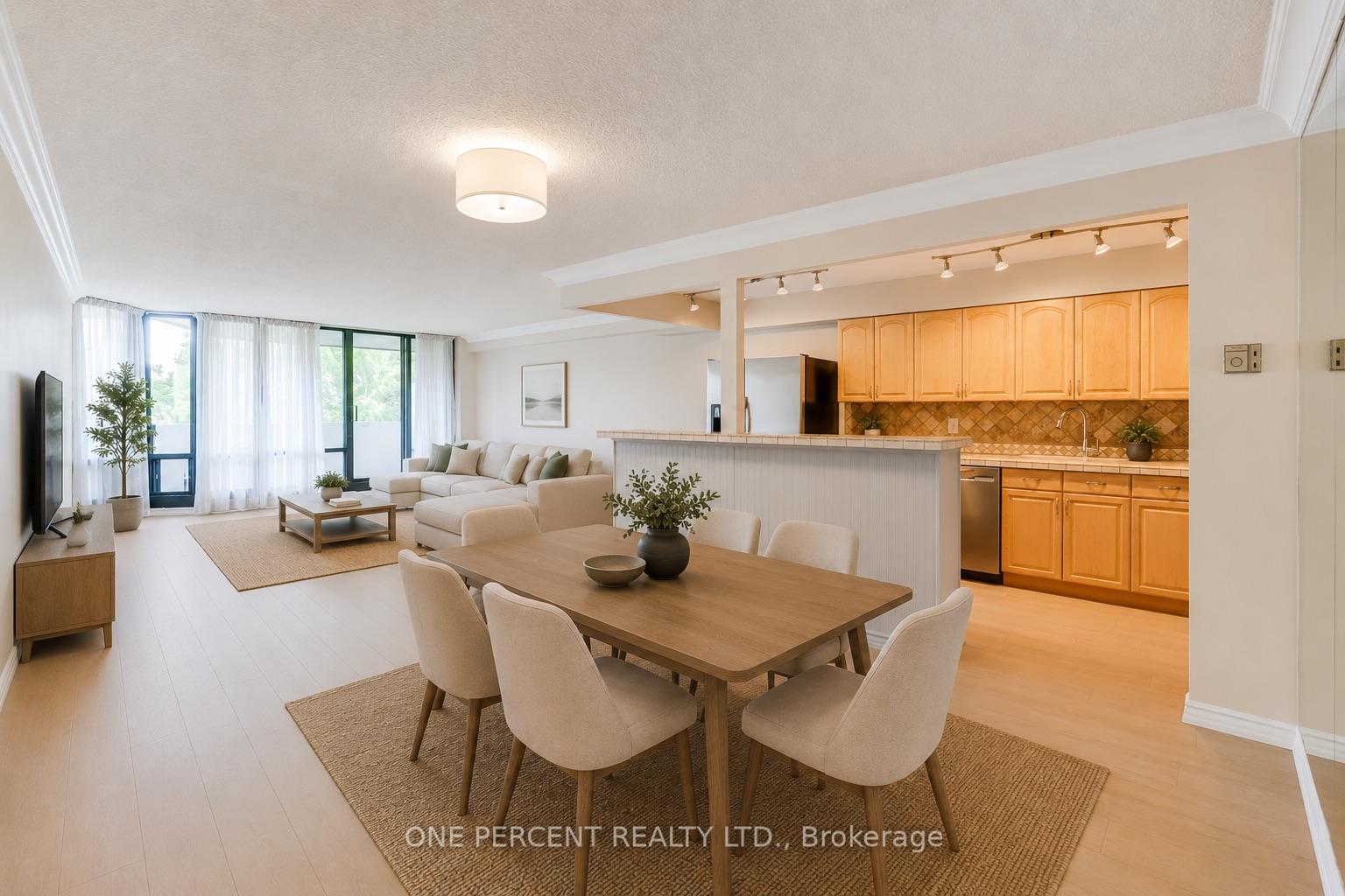 Photo 9 of Unit 302, 40 Baif Boulevard, Richmond Hill, North Richvale — HOMEH