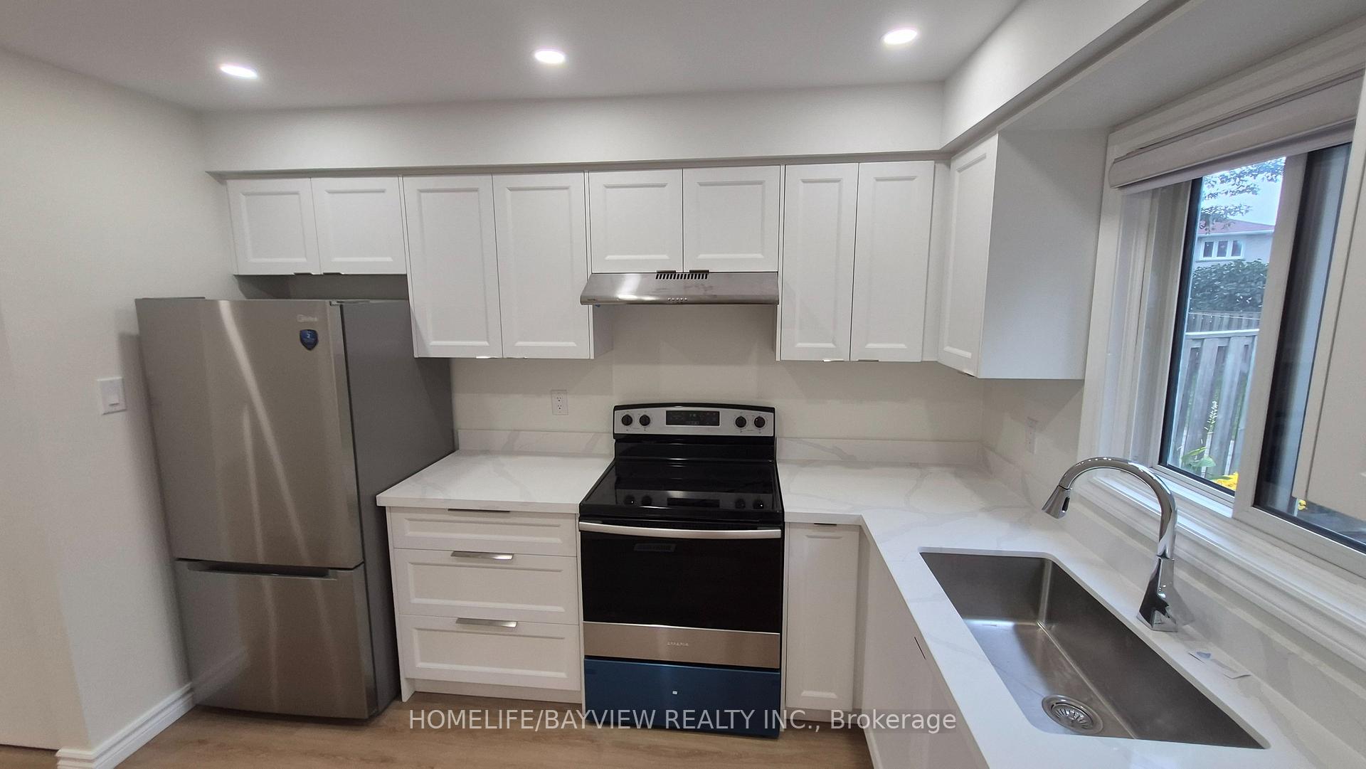 Photo 14 of 147 Dunbar Crescent, Markham, Milliken Mills East — HOMEH