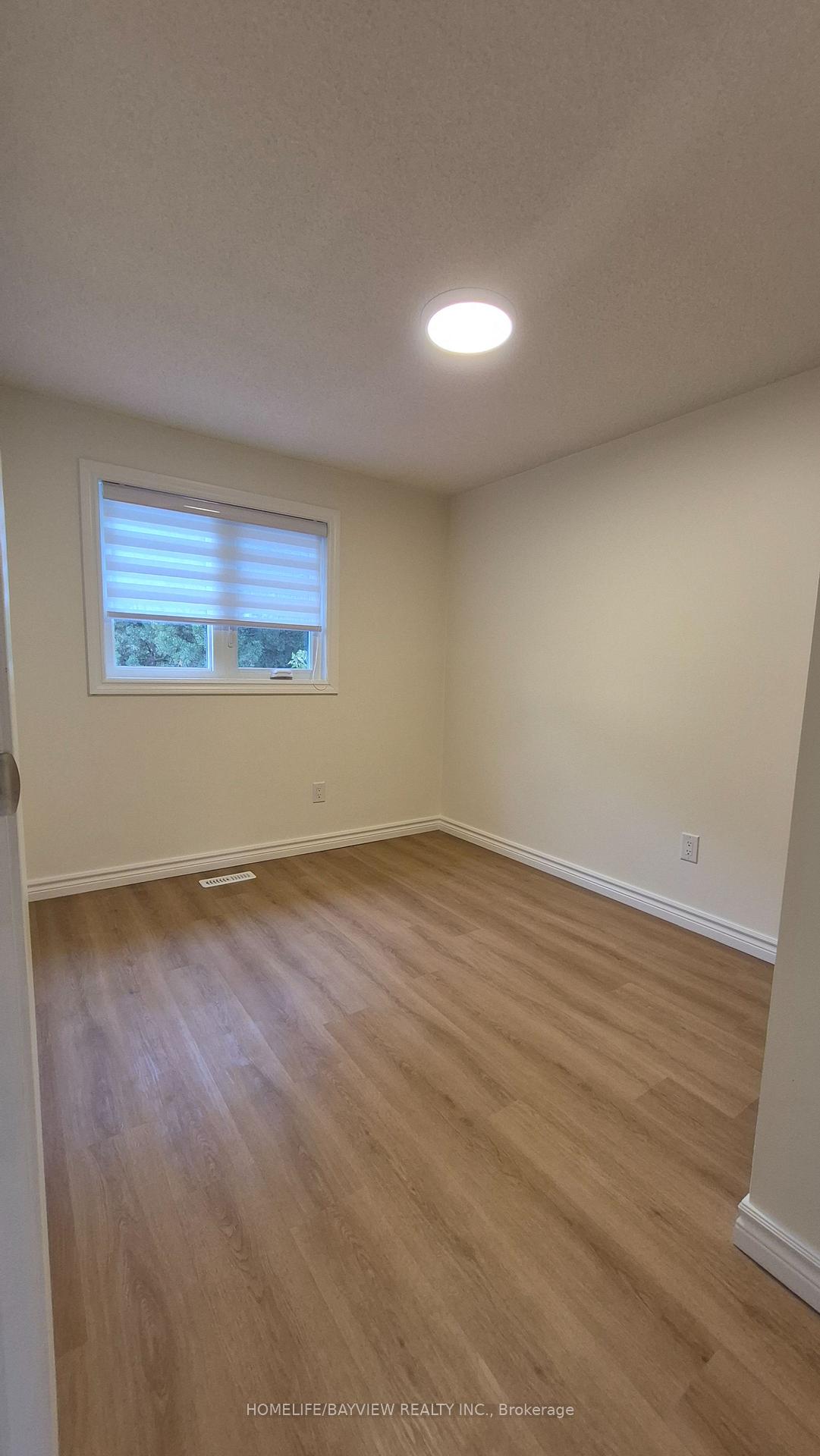Photo 24 of 147 Dunbar Crescent, Markham, Milliken Mills East — HOMEH