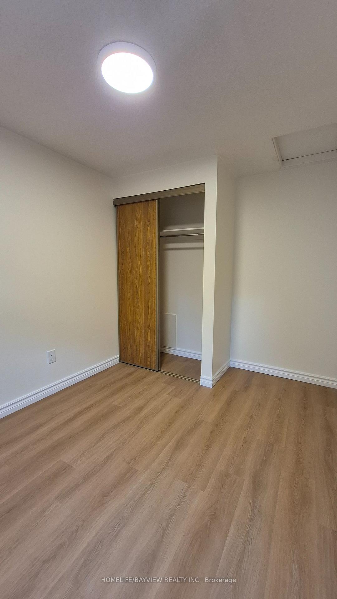 Photo 32 of 147 Dunbar Crescent, Markham, Milliken Mills East — HOMEH