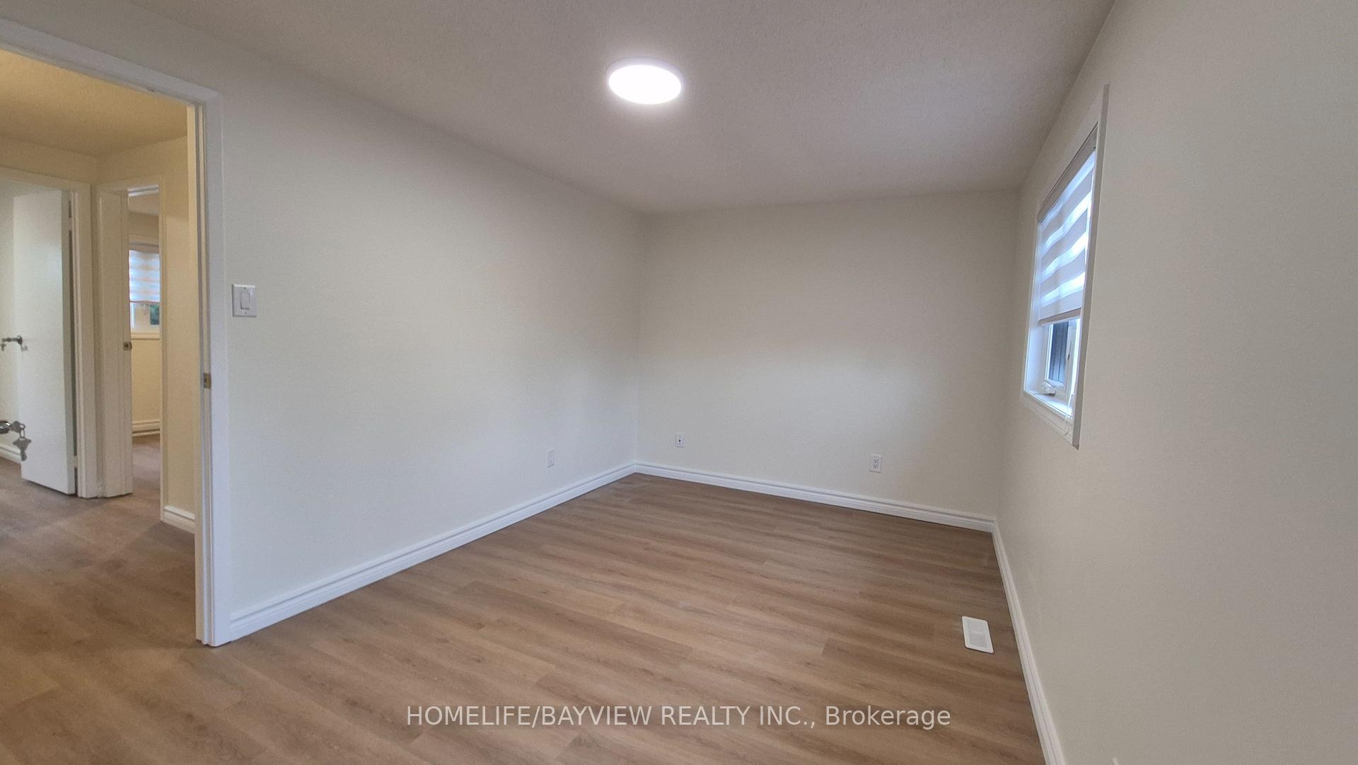 Photo 35 of 147 Dunbar Crescent, Markham, Milliken Mills East — HOMEH
