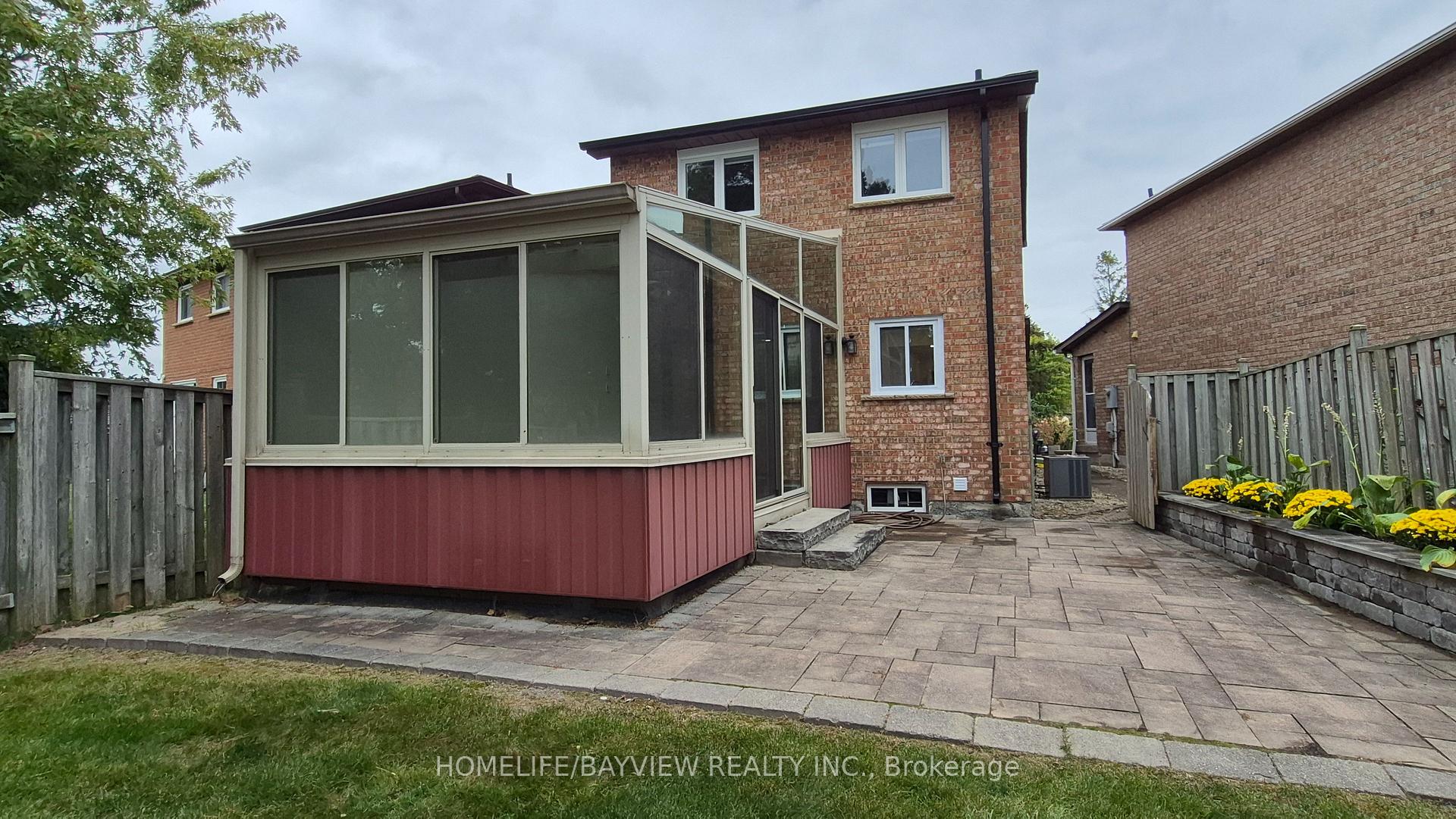 Photo 45 of 147 Dunbar Crescent, Markham, Milliken Mills East — HOMEH