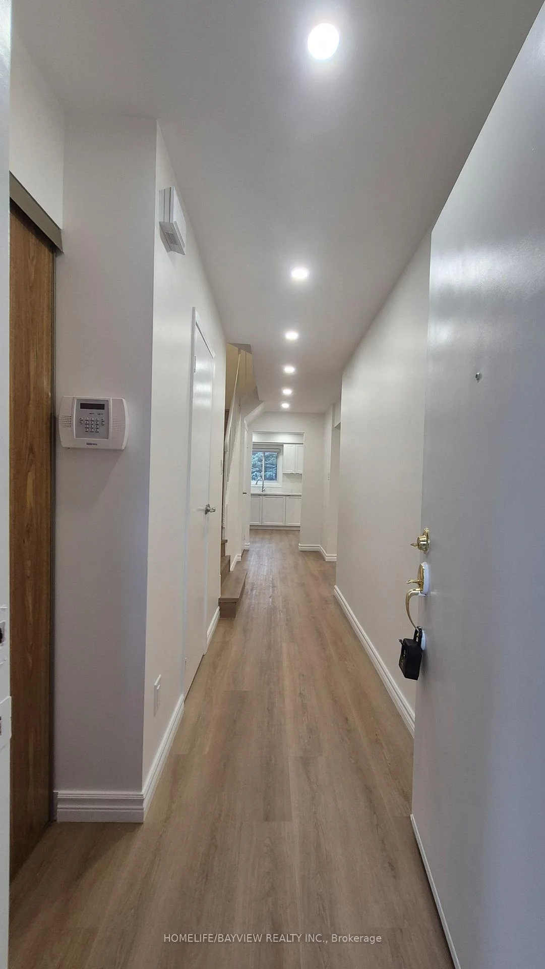 Photo 7 of 147 Dunbar Crescent, Markham, Milliken Mills East — HOMEH