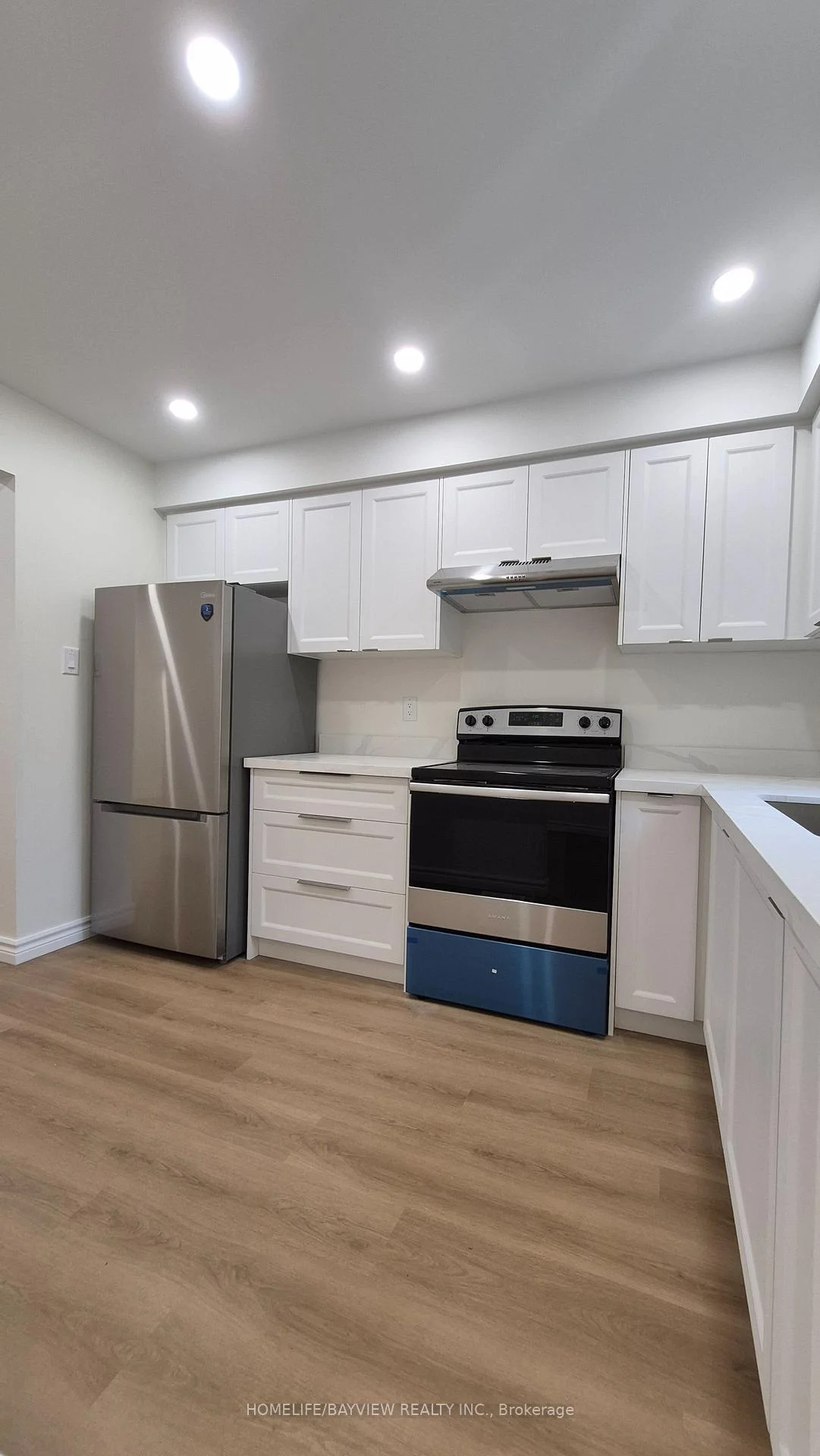 Photo 10 of 147 Dunbar Crescent, Markham, Milliken Mills East — HOMEH