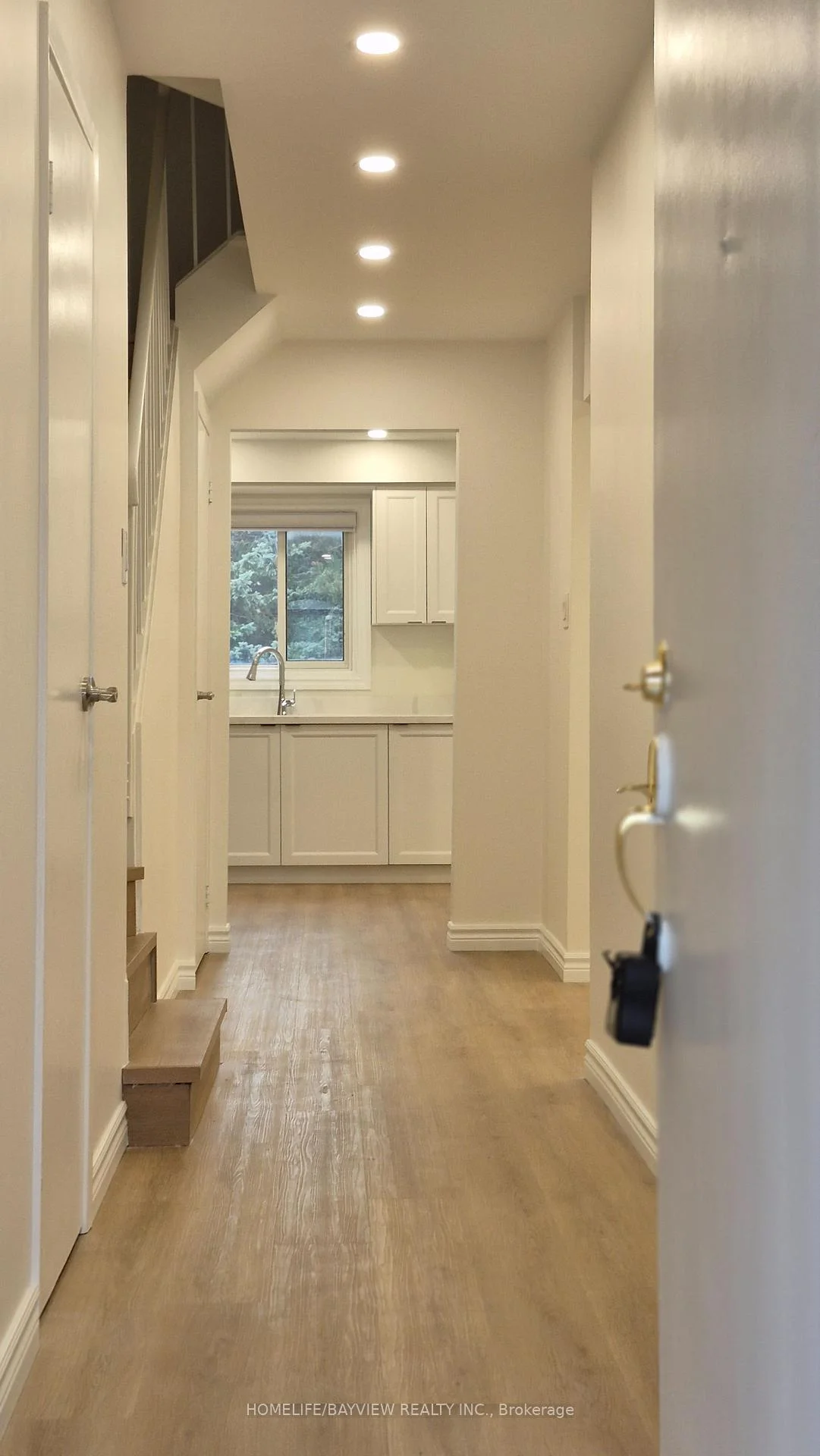 Photo 12 of 147 Dunbar Crescent, Markham, Milliken Mills East — HOMEH