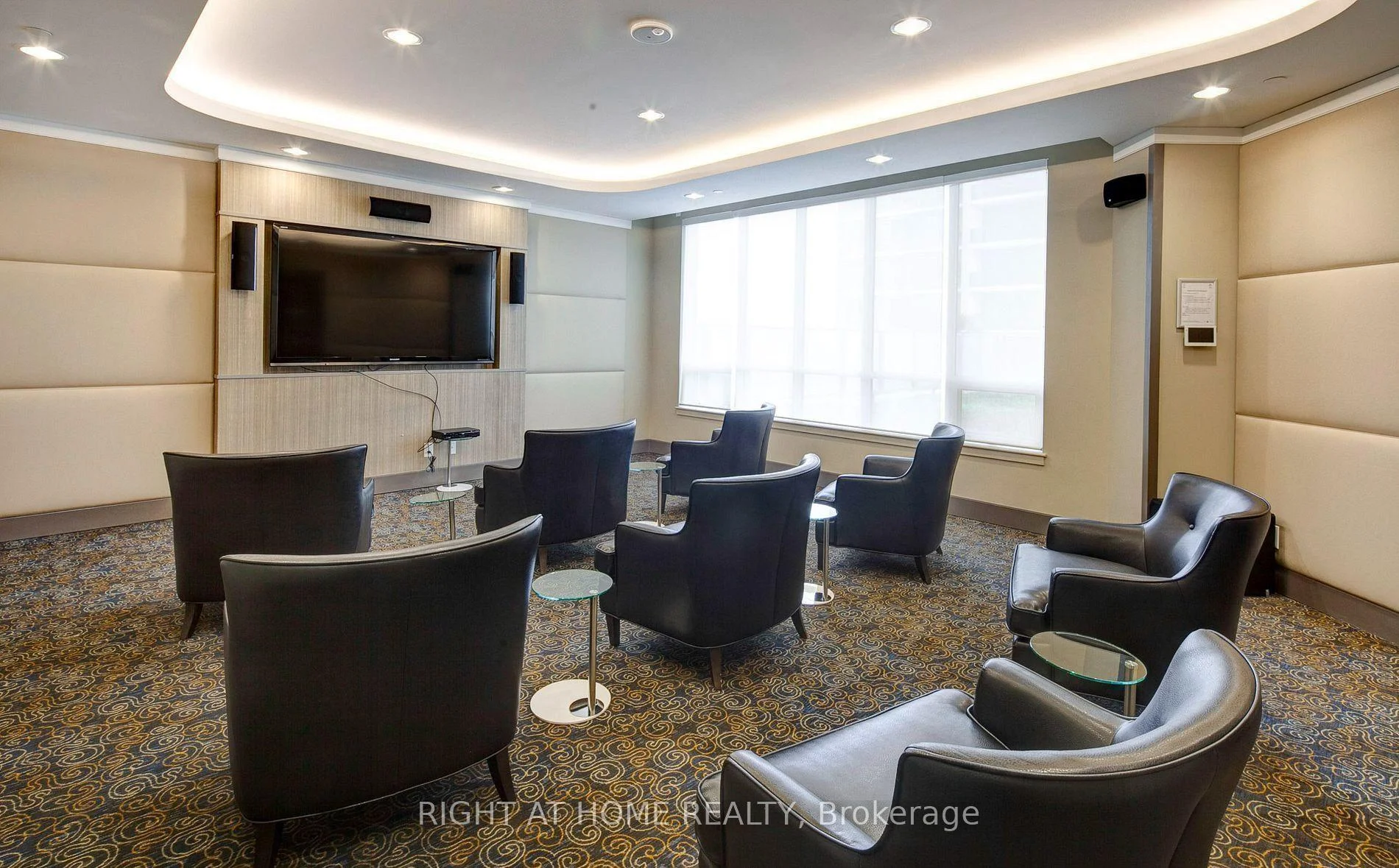 Photo 33 of Unit 1702, 7171 Yonge Street, Markham, Grandview — HOMEH