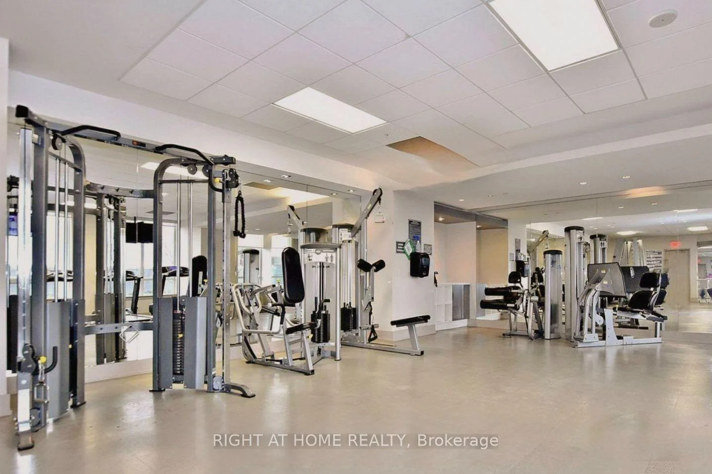 Photo 43 of Unit 1702, 7171 Yonge Street, Markham, Grandview — HOMEH
