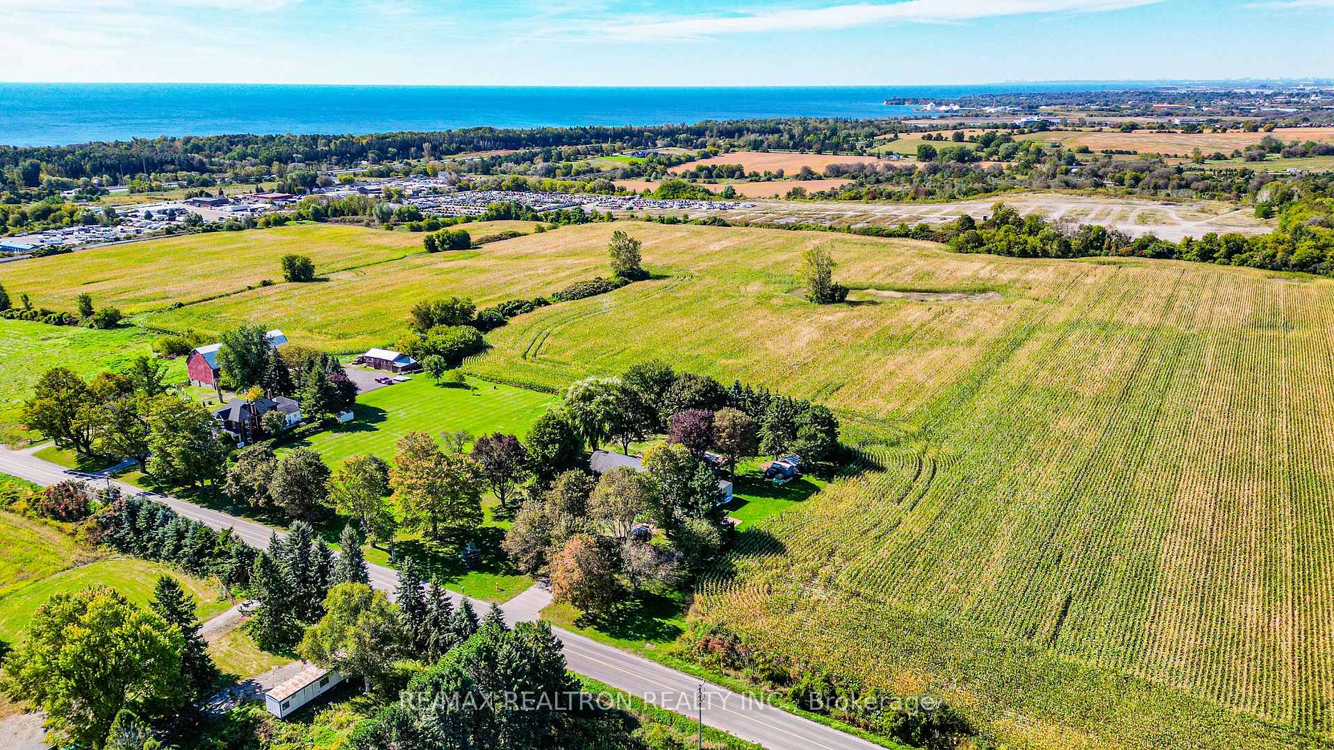 Photo 8 of 1304 Trulls Road, Clarington, Courtice — HOMEH
