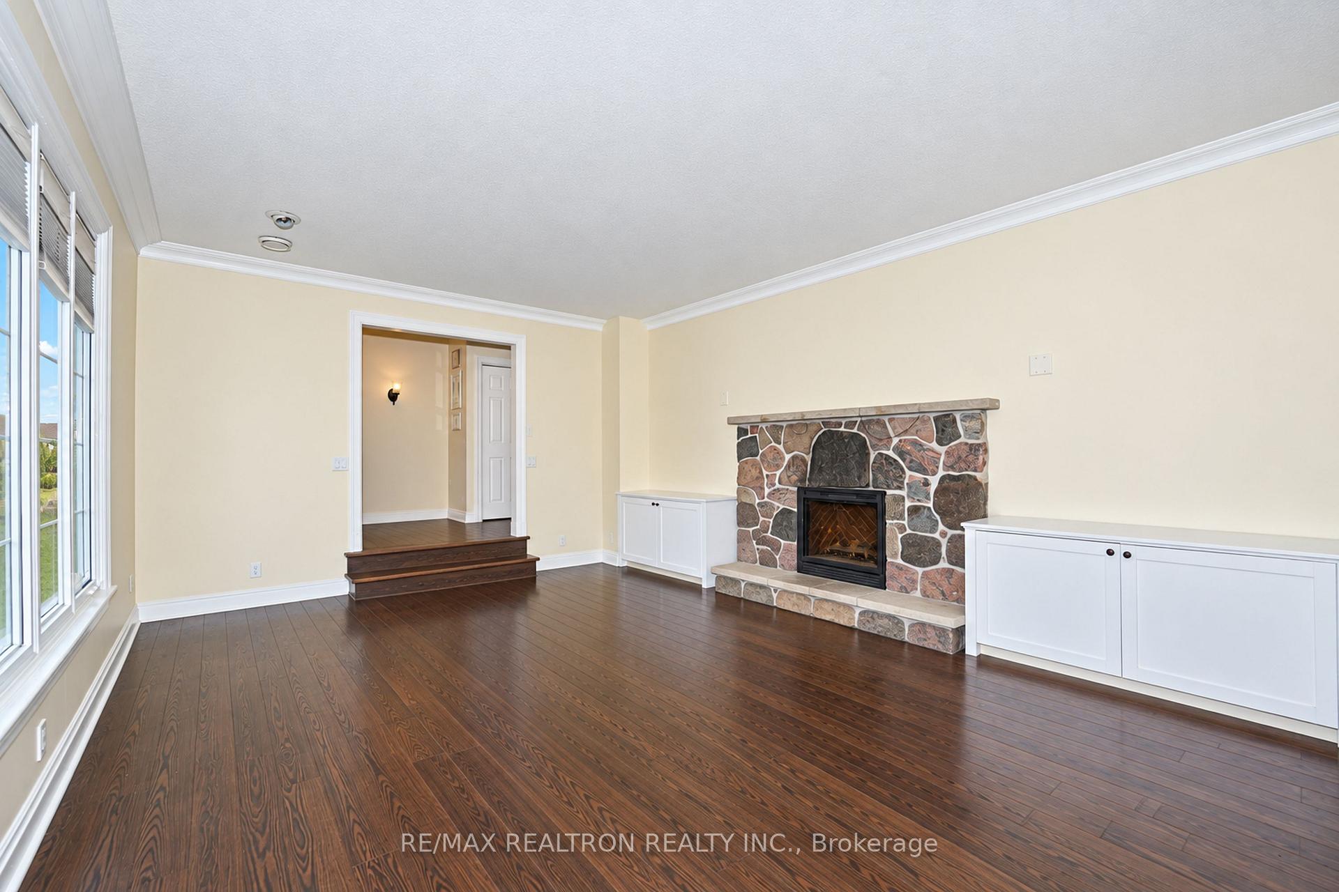 Photo 14 of 1304 Trulls Road, Clarington, Courtice — HOMEH