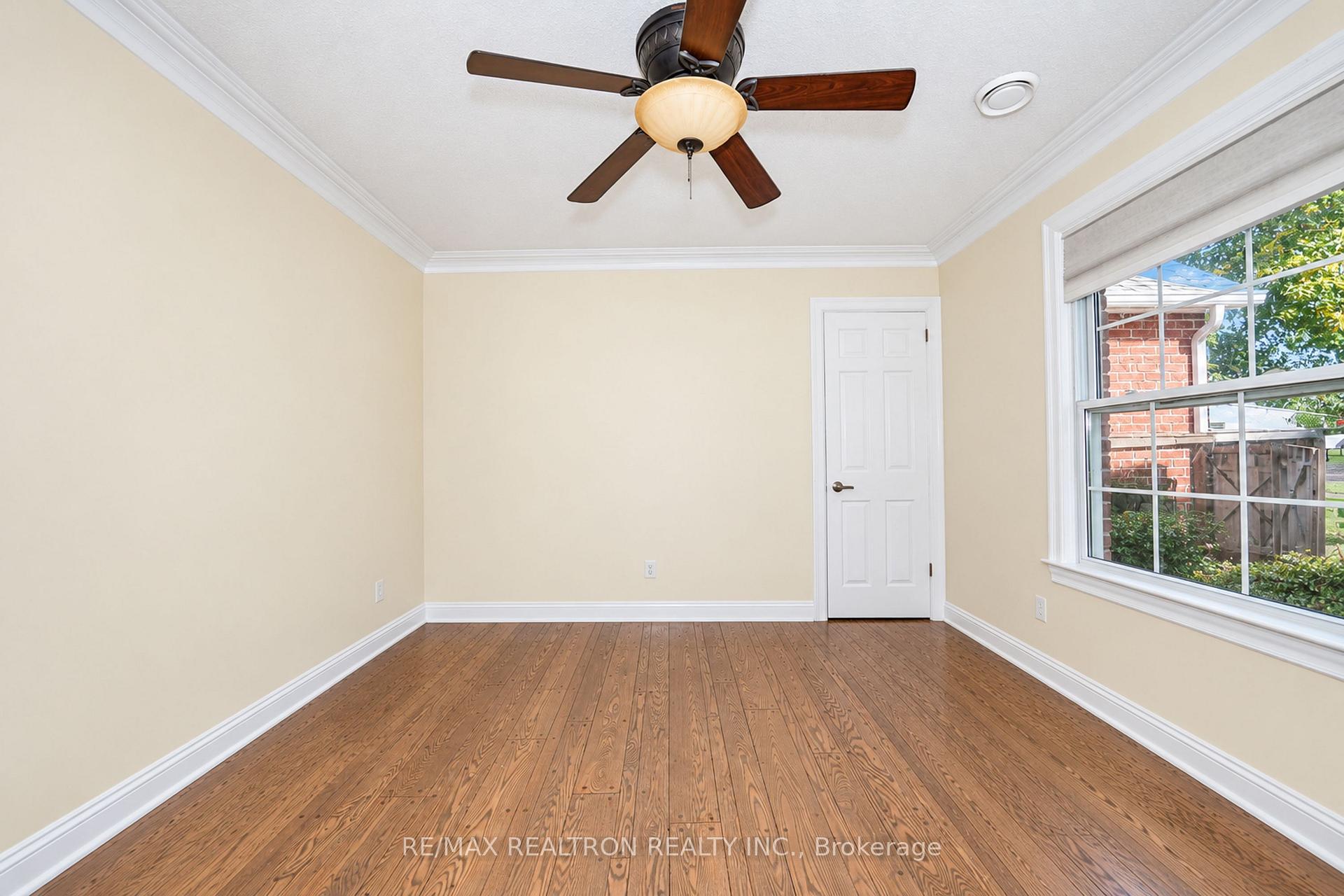 Photo 15 of 1304 Trulls Road, Clarington, Courtice — HOMEH