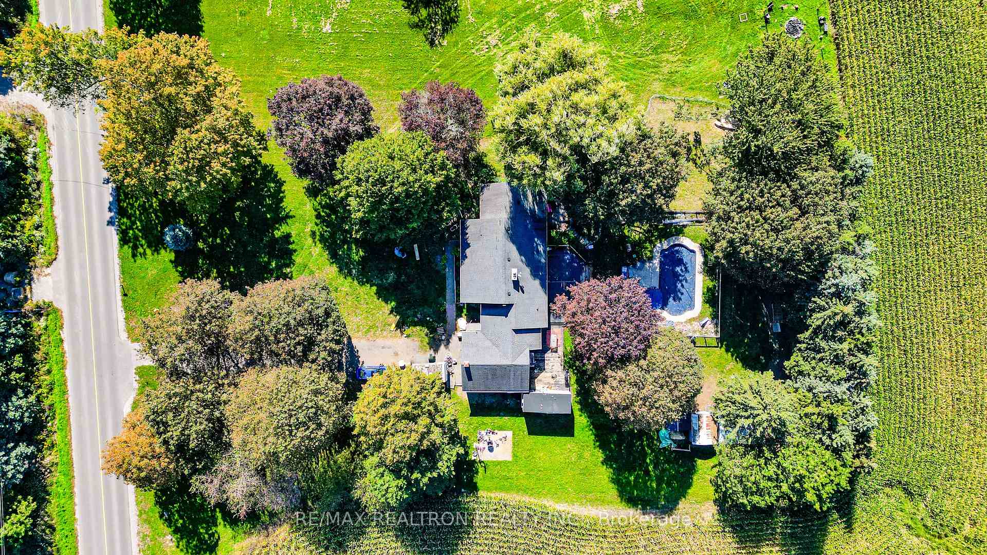 Photo 26 of 1304 Trulls Road, Clarington, Courtice — HOMEH