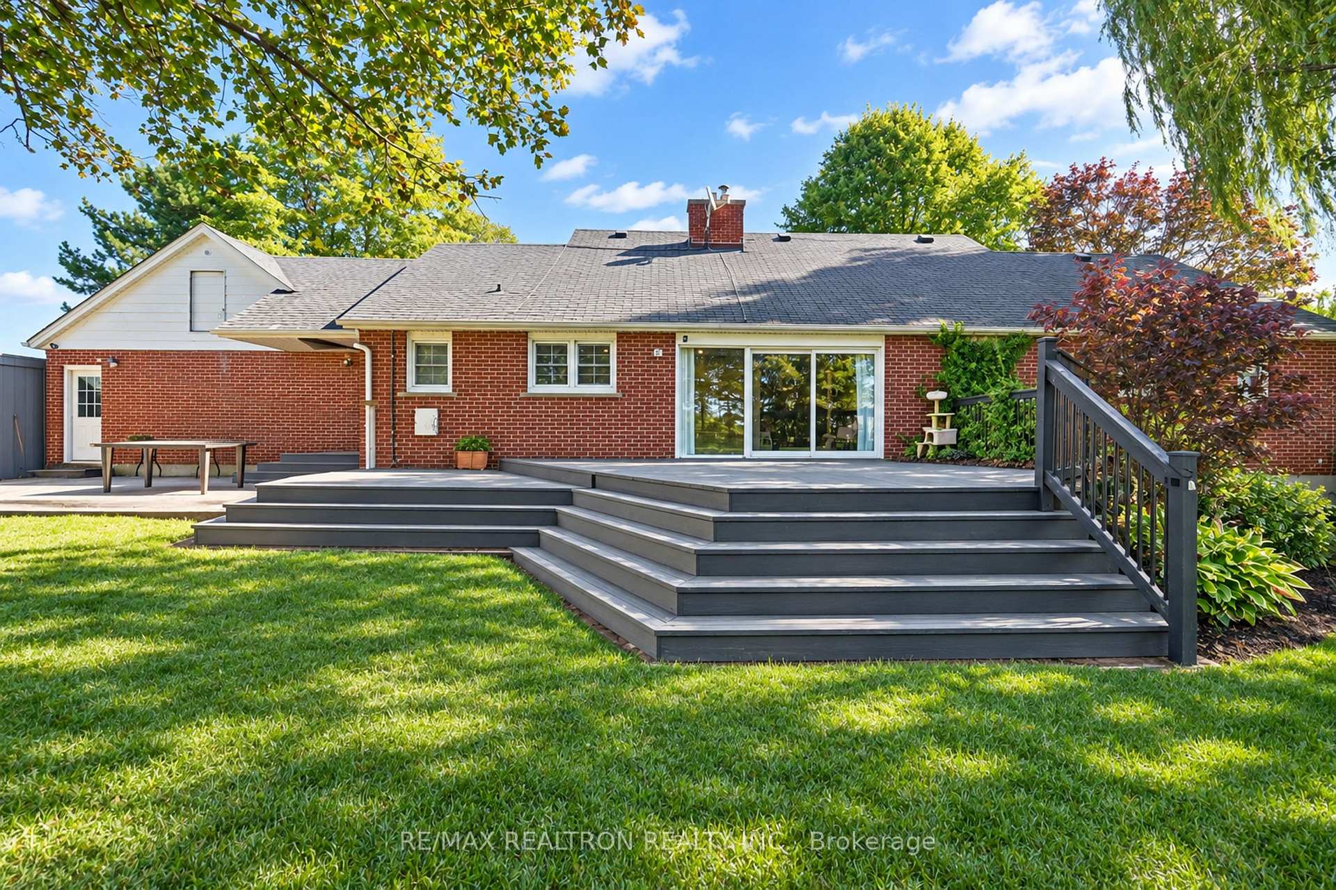 Photo 29 of 1304 Trulls Road, Clarington, Courtice — HOMEH
