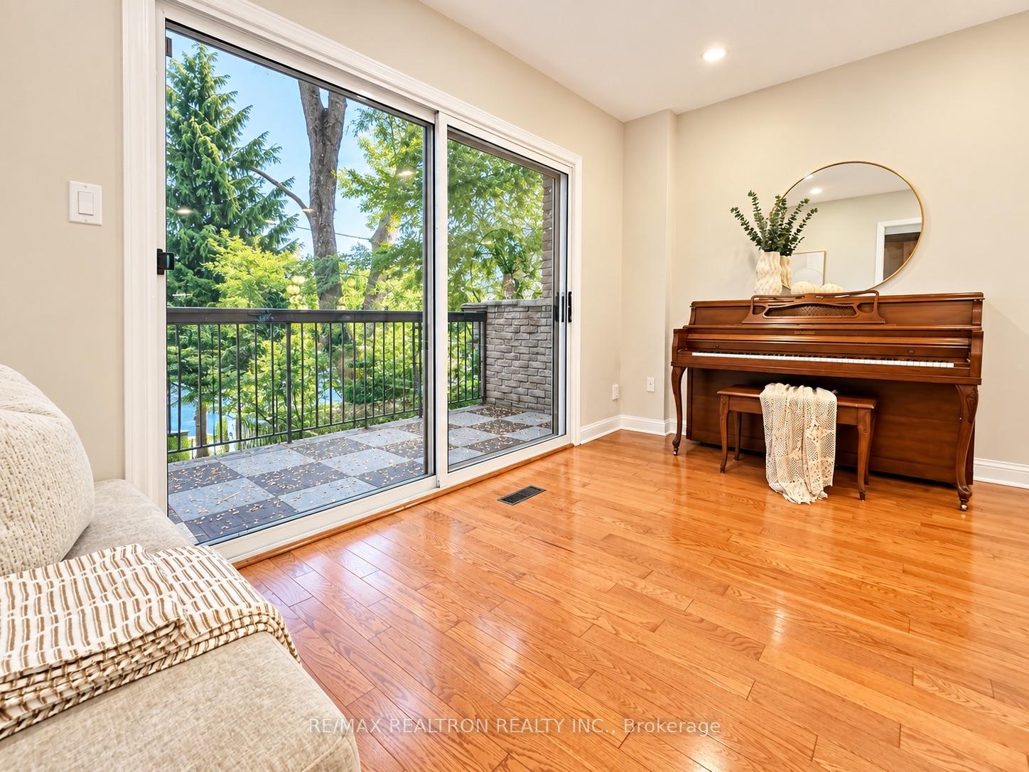Photo 16 of 2 Morning Glory Way, North York, Bayview Woods-Steeles — HOMEH