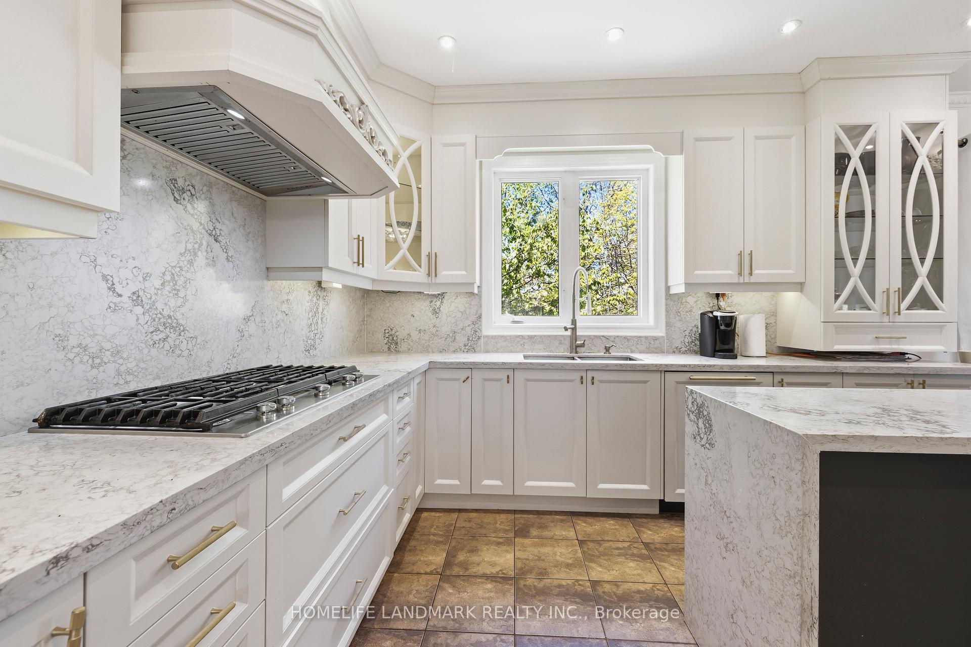 Photo 7 of 166 Tower Hill Road, Richmond Hill, Jefferson — HOMEH