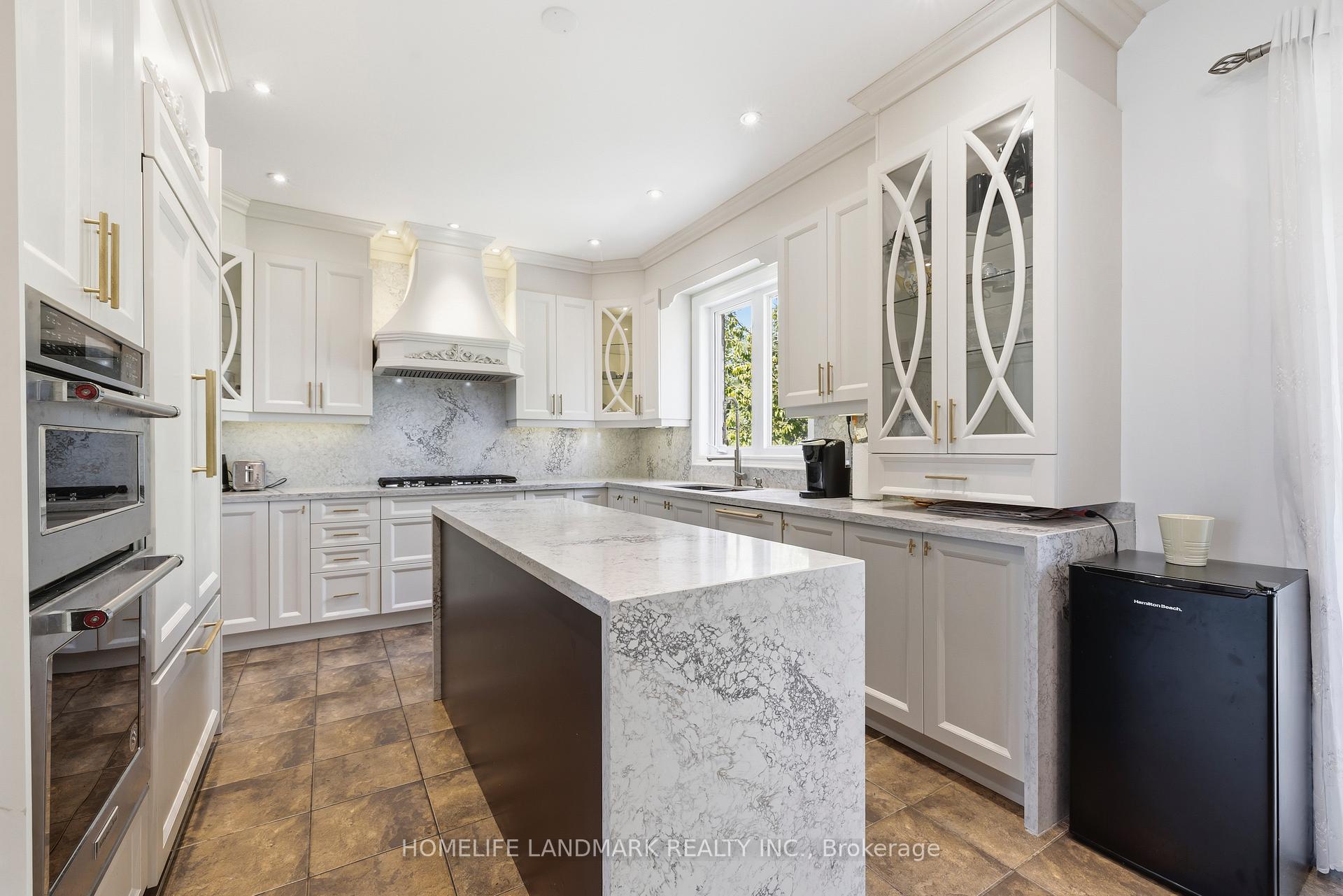 Photo 9 of 166 Tower Hill Road, Richmond Hill, Jefferson — HOMEH