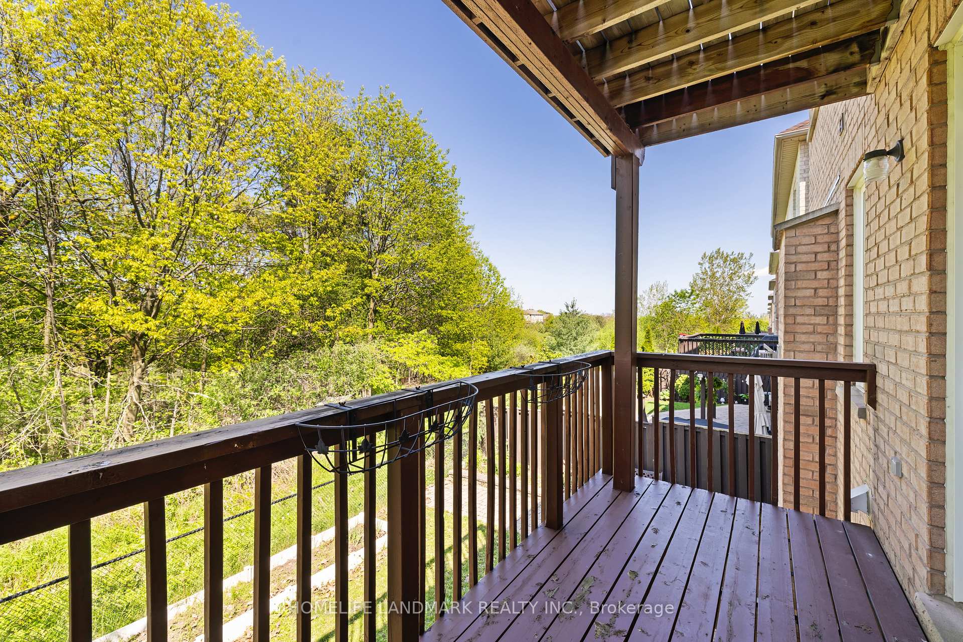 Photo 16 of 166 Tower Hill Road, Richmond Hill, Jefferson — HOMEH