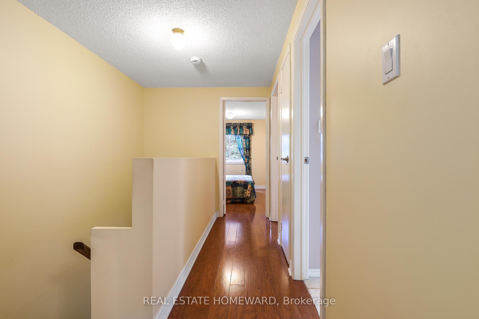 Photo 19 of 6399 Colebrook Crescent, Mississauga, Meadowvale — HOMEH