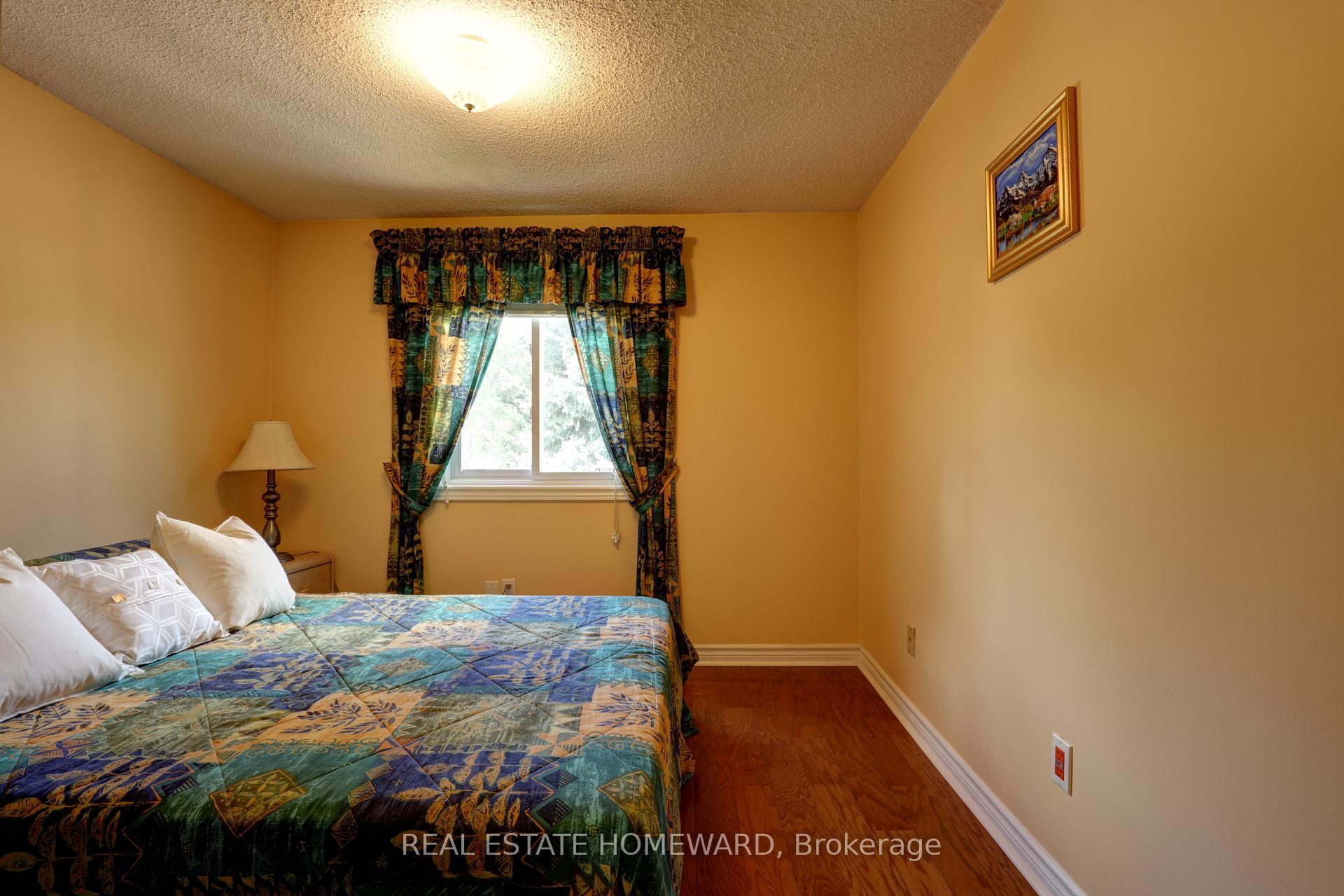 Photo 20 of 6399 Colebrook Crescent, Mississauga, Meadowvale — HOMEH