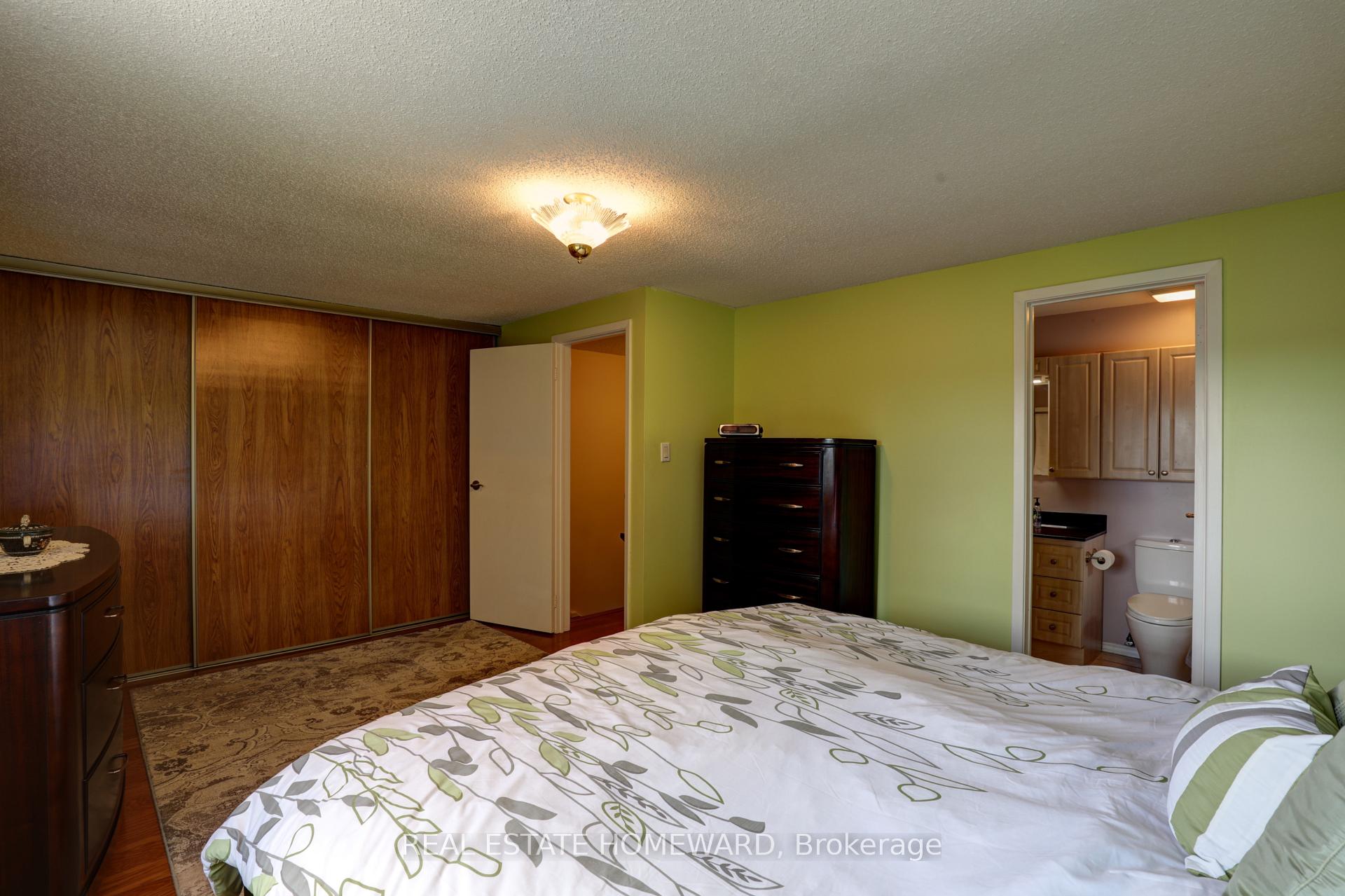 Photo 30 of 6399 Colebrook Crescent, Mississauga, Meadowvale — HOMEH