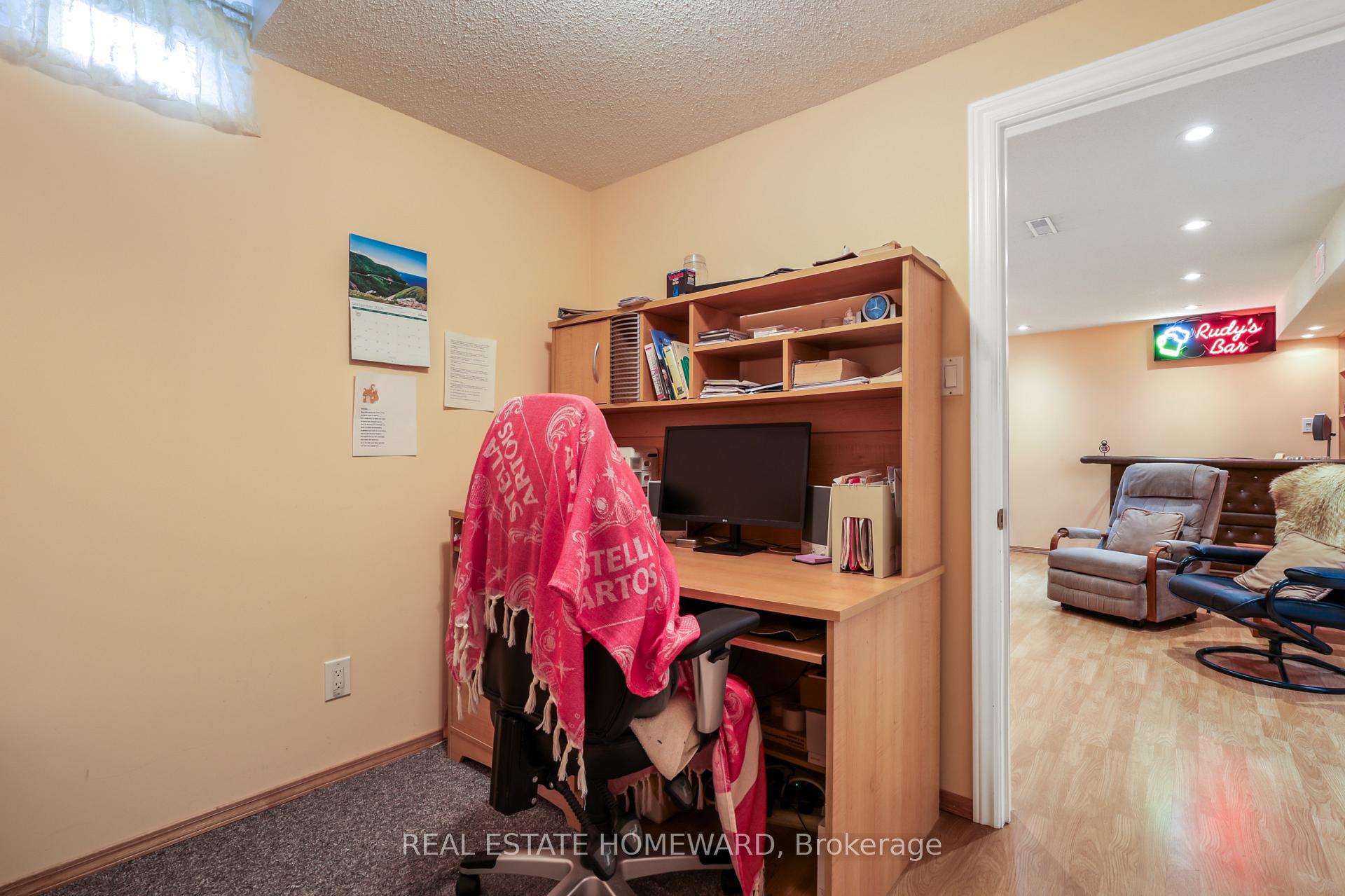 Photo 33 of 6399 Colebrook Crescent, Mississauga, Meadowvale — HOMEH