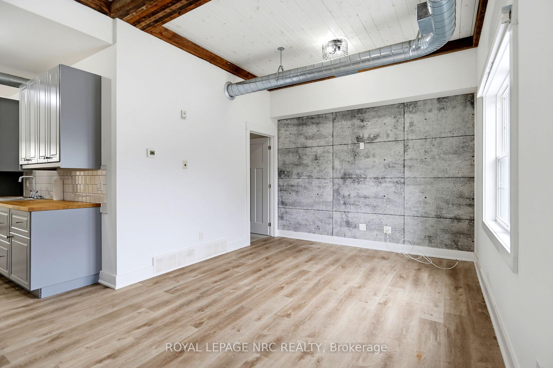 Photo of Unit 2, 3930 Erie Road