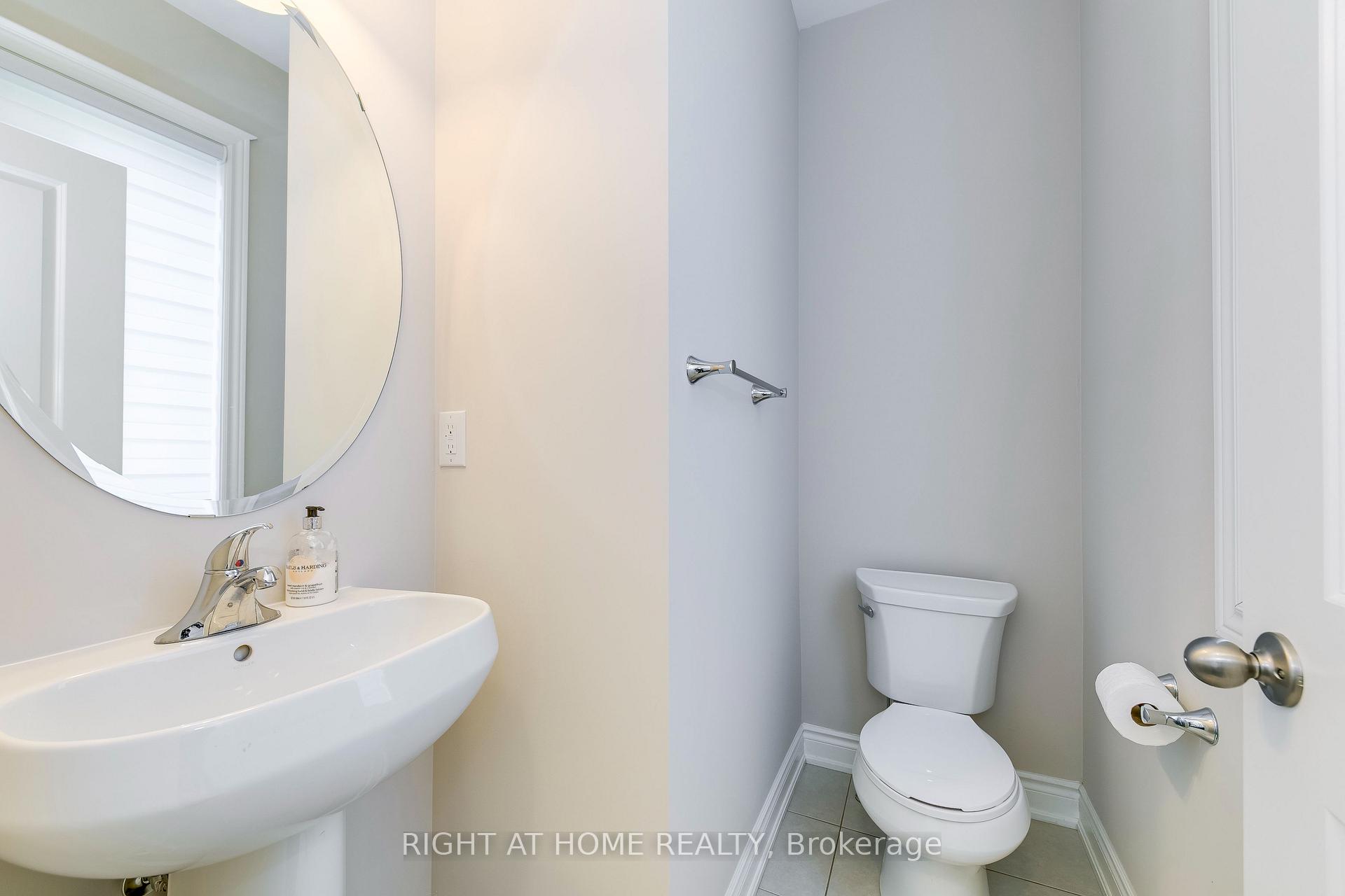 Photo 12 of 537 Terrace Way, Oakville, Sixteen Hollow — HOMEH