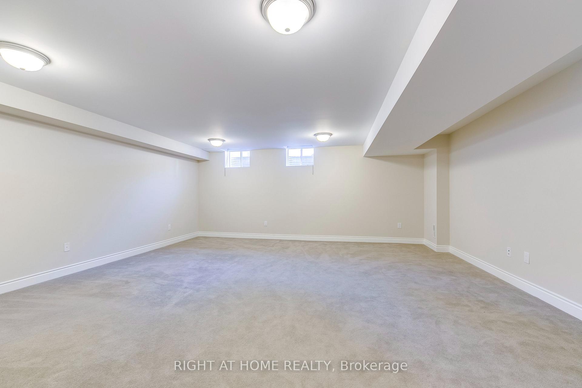 Photo 24 of 537 Terrace Way, Oakville, Sixteen Hollow — HOMEH