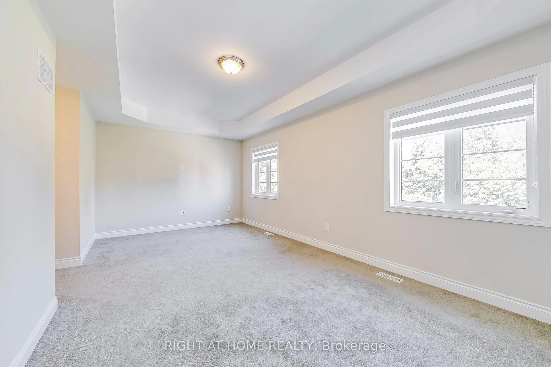 Photo 16 of 537 Terrace Way, Oakville, Sixteen Hollow — HOMEH