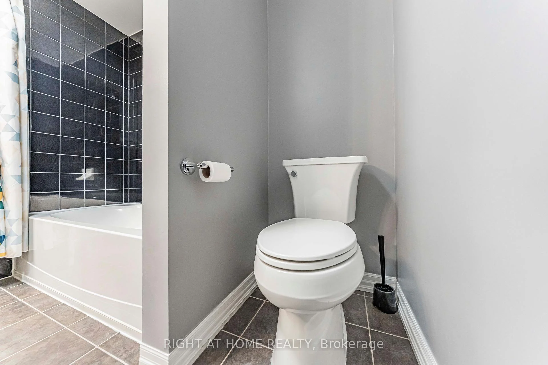 Photo 39 of 211 Holloway Terrace, Milton, Scott — HOMEH