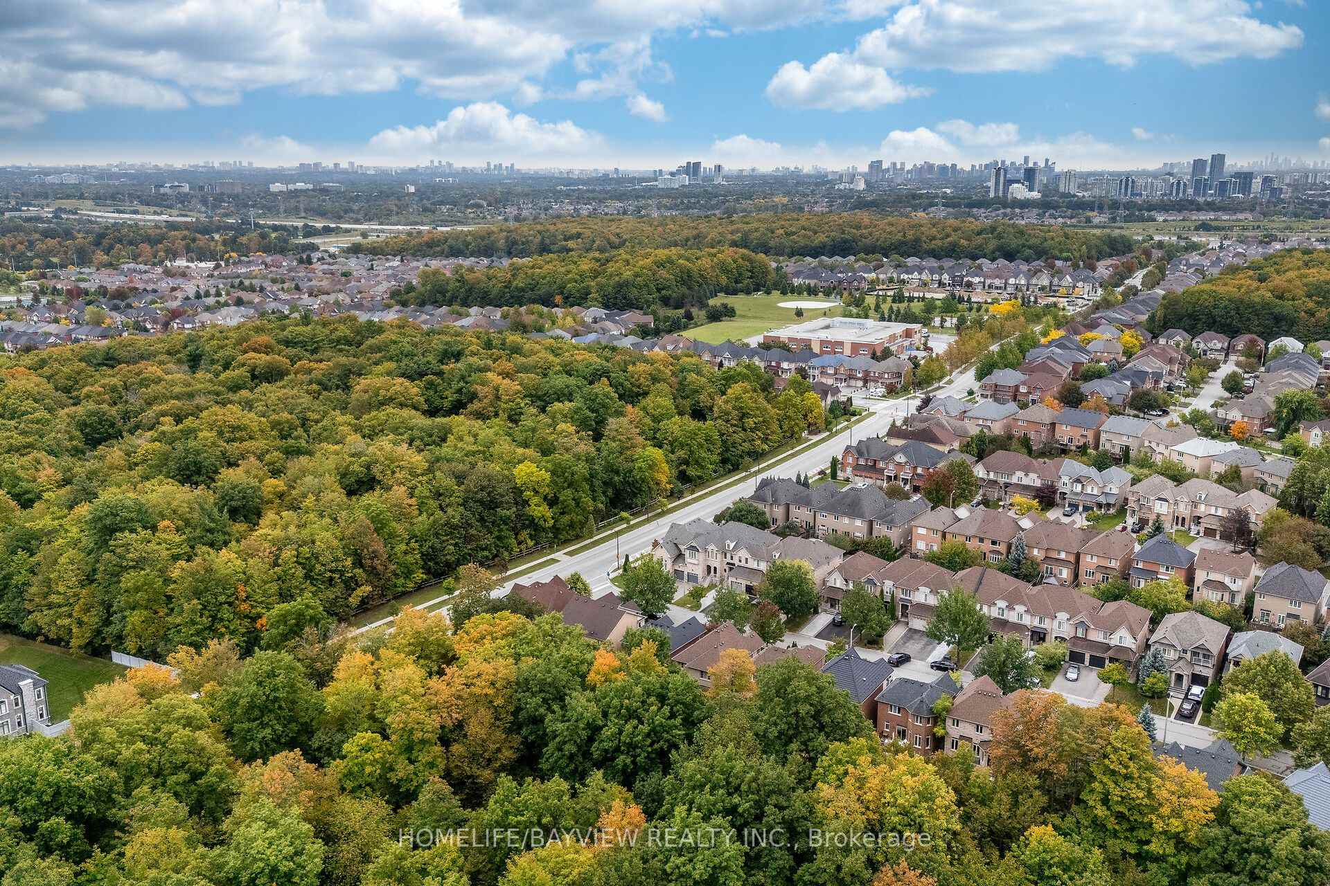Photo 50 of 8 Matisse Trail, Vaughan, Patterson — HOMEH