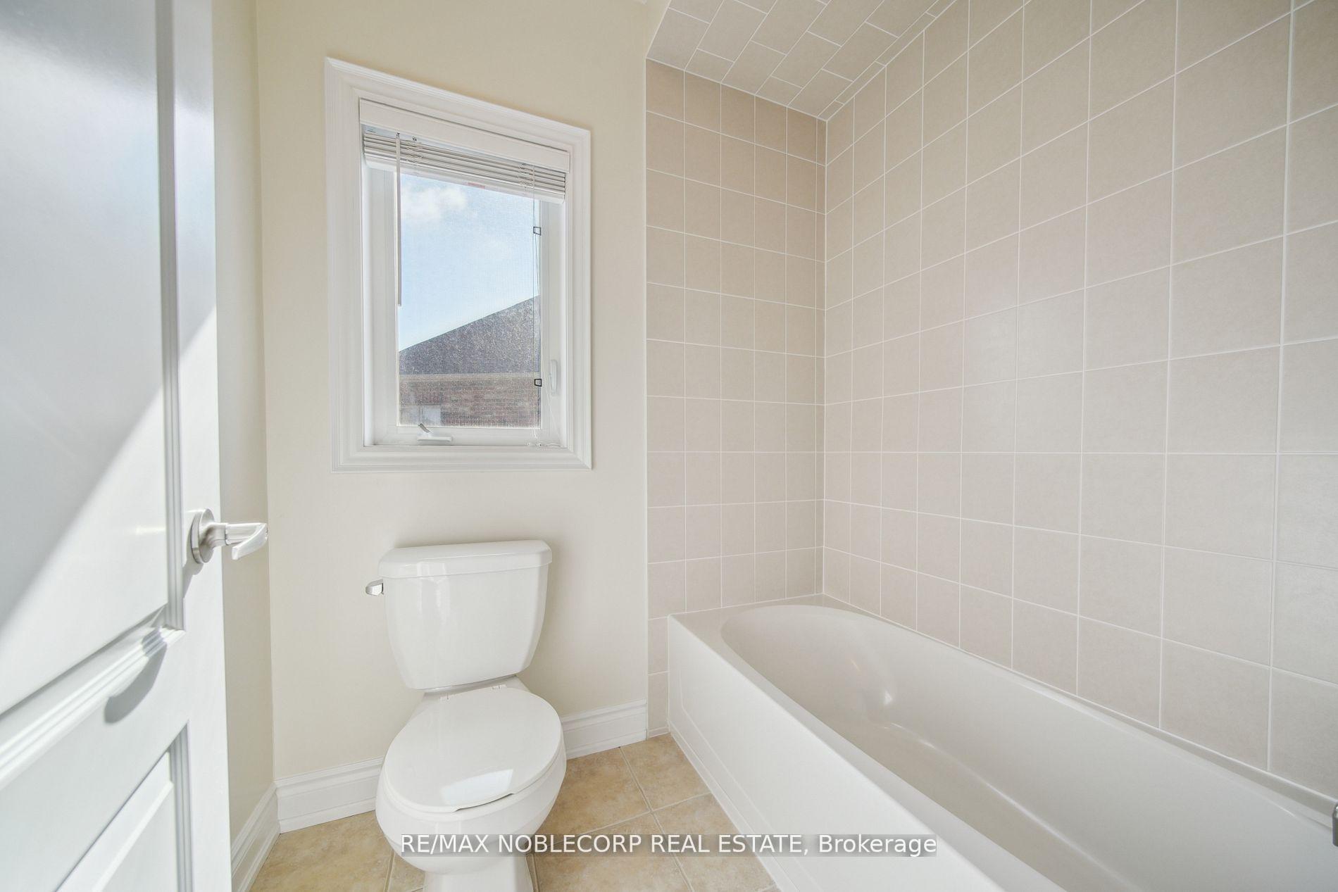 Photo 38 of 27 Gorman Avenue, Vaughan, Vellore Village — HOMEH