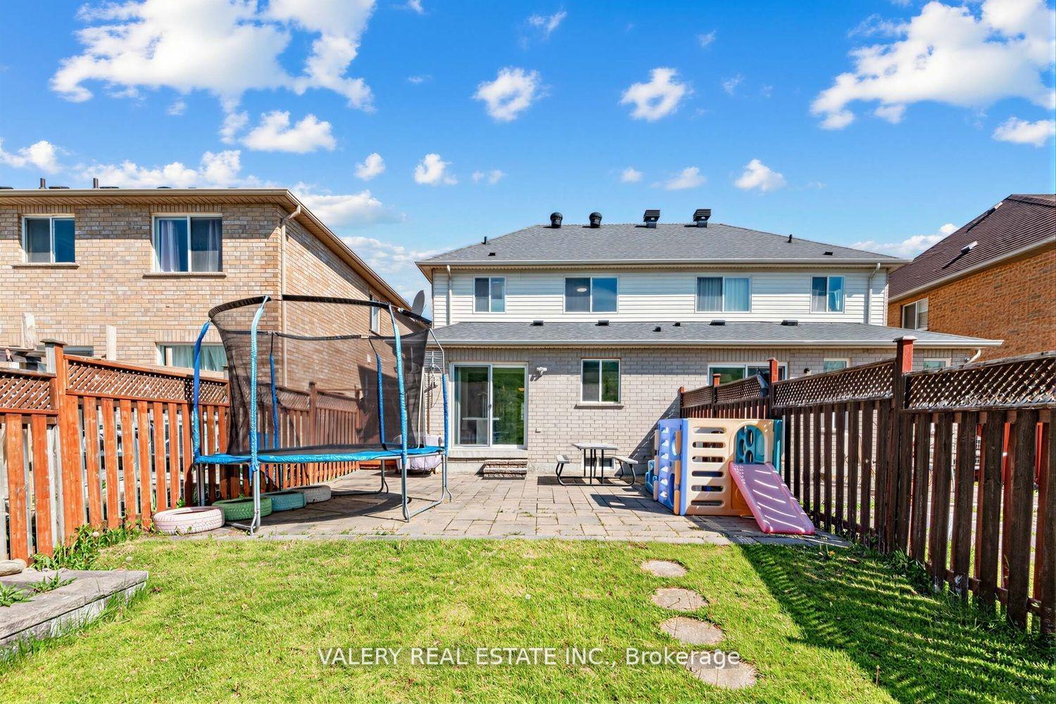 Photo 29 of 511 Caboto Trail, Markham, Village Green-South Unionville — HOMEH