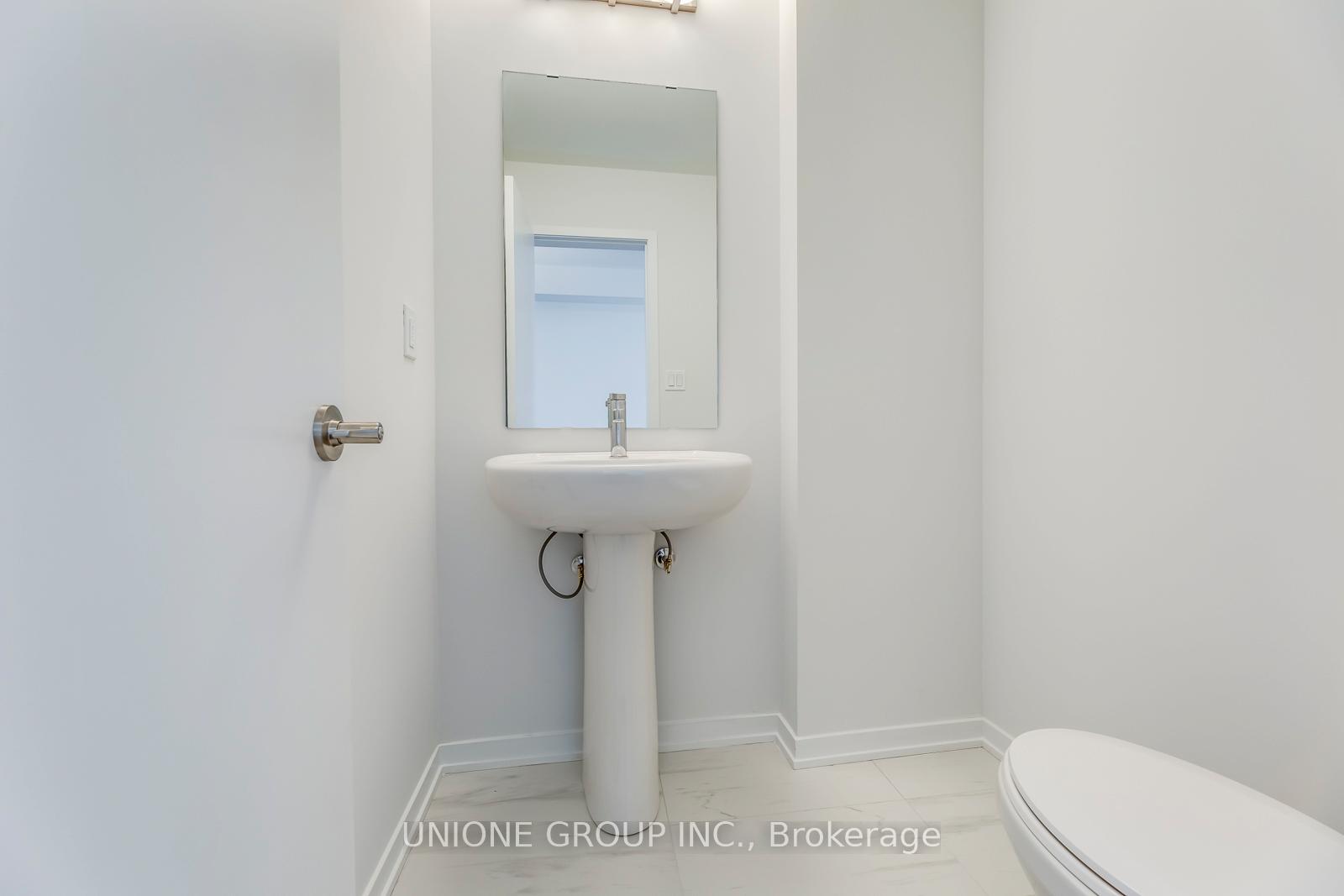 Photo 18 of Unit 19, 260 Twelfth Street, Etobicoke, New Toronto — HOMEH