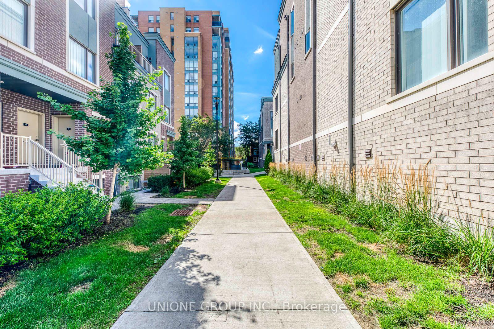 Photo 28 of Unit 19, 260 Twelfth Street, Etobicoke, New Toronto — HOMEH