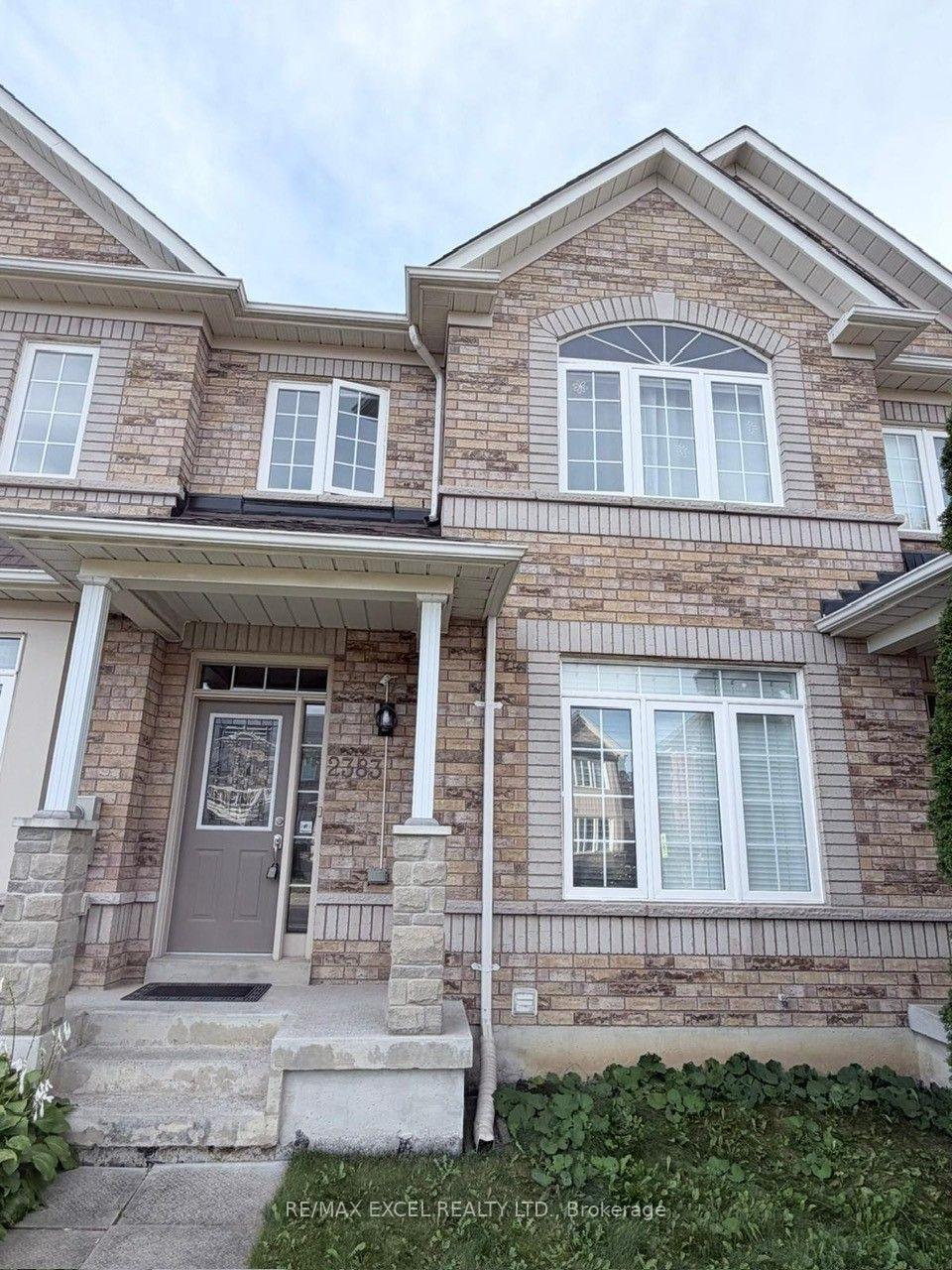 Photo 3 of 2383 Bur Oak Avenue, Markham, Greensborough — HOMEH
